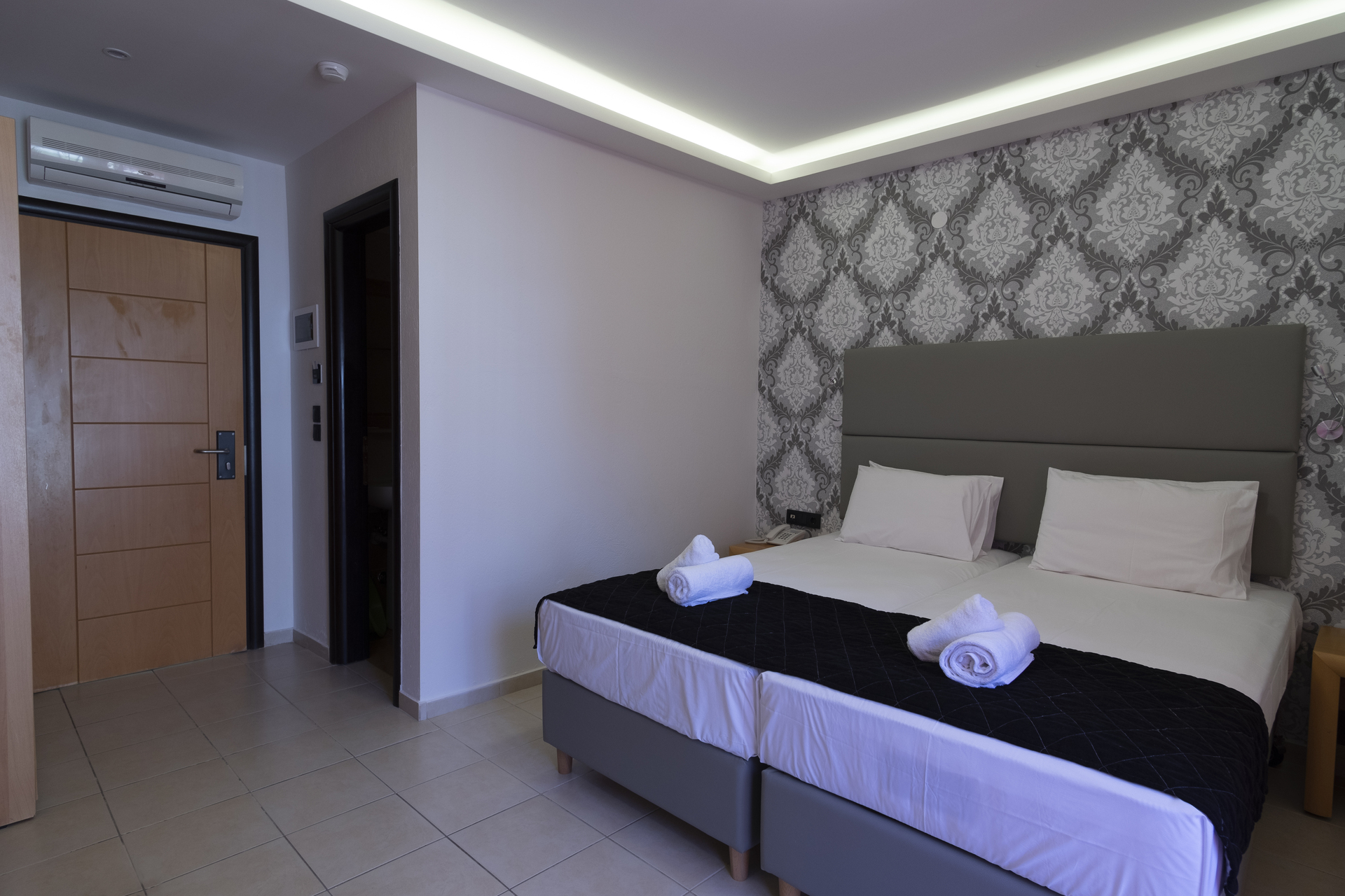 Olympia Hotel