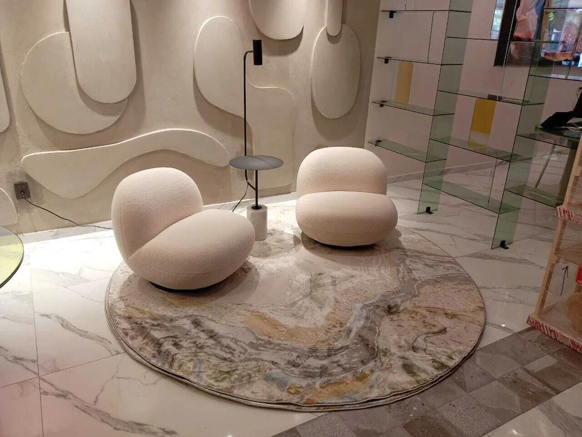 Expo Satelite 2750 Hotel & Suites