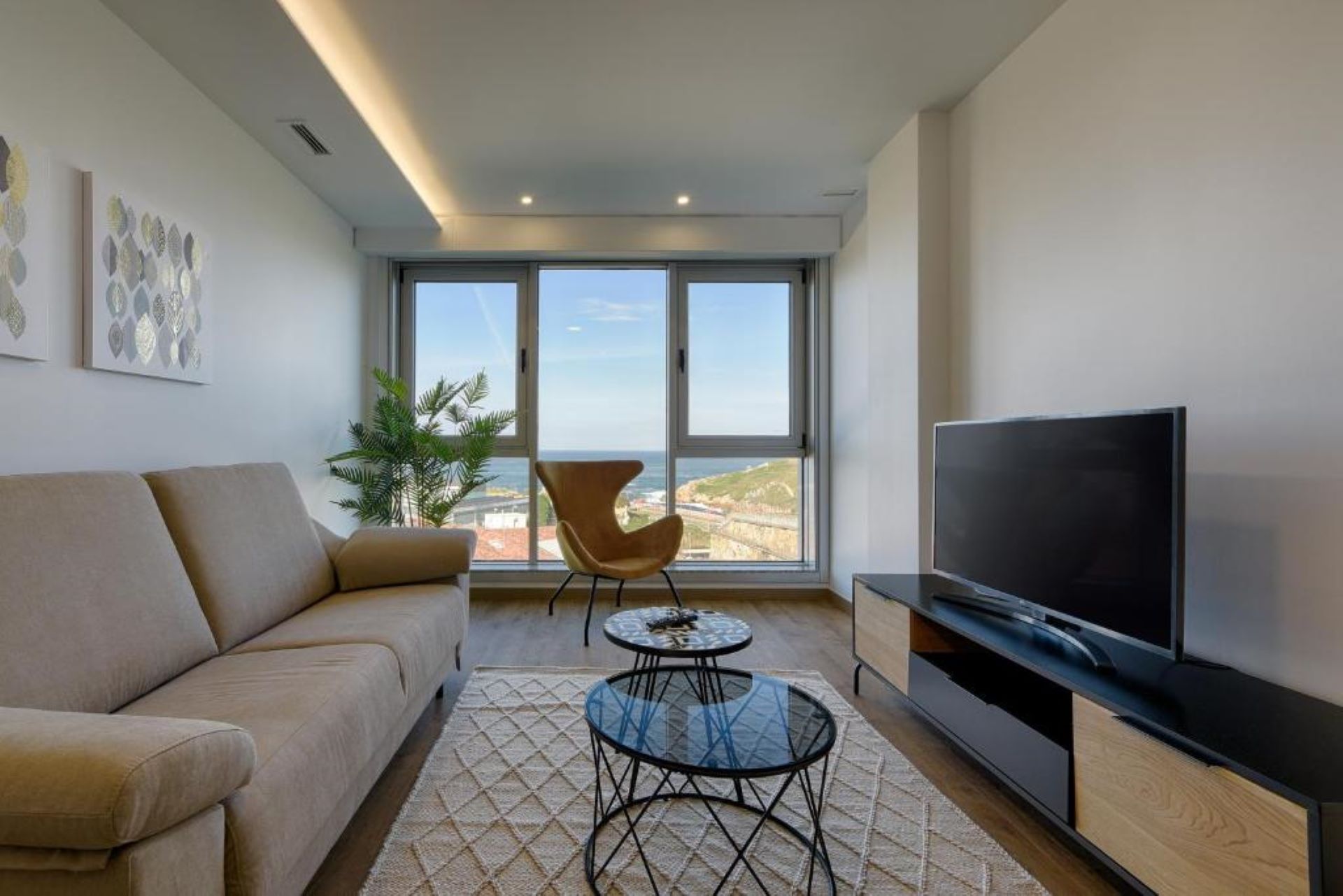 TH Apartments by Como en Casa