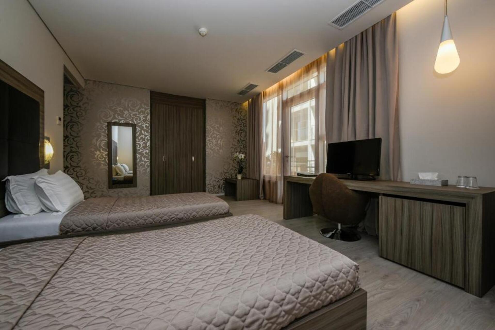 Sky Hotel Tirana