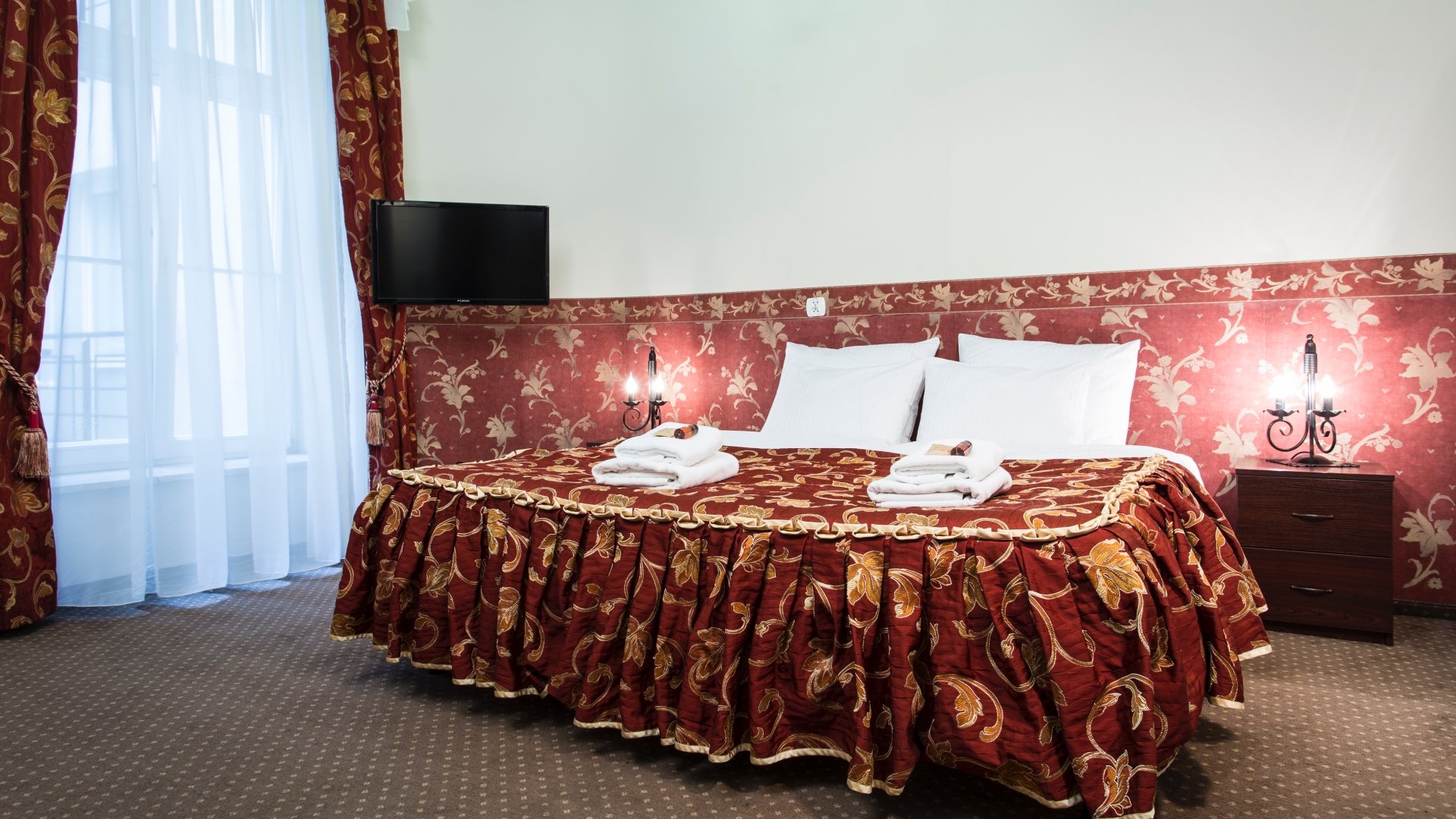 Abella Suites & Apartments