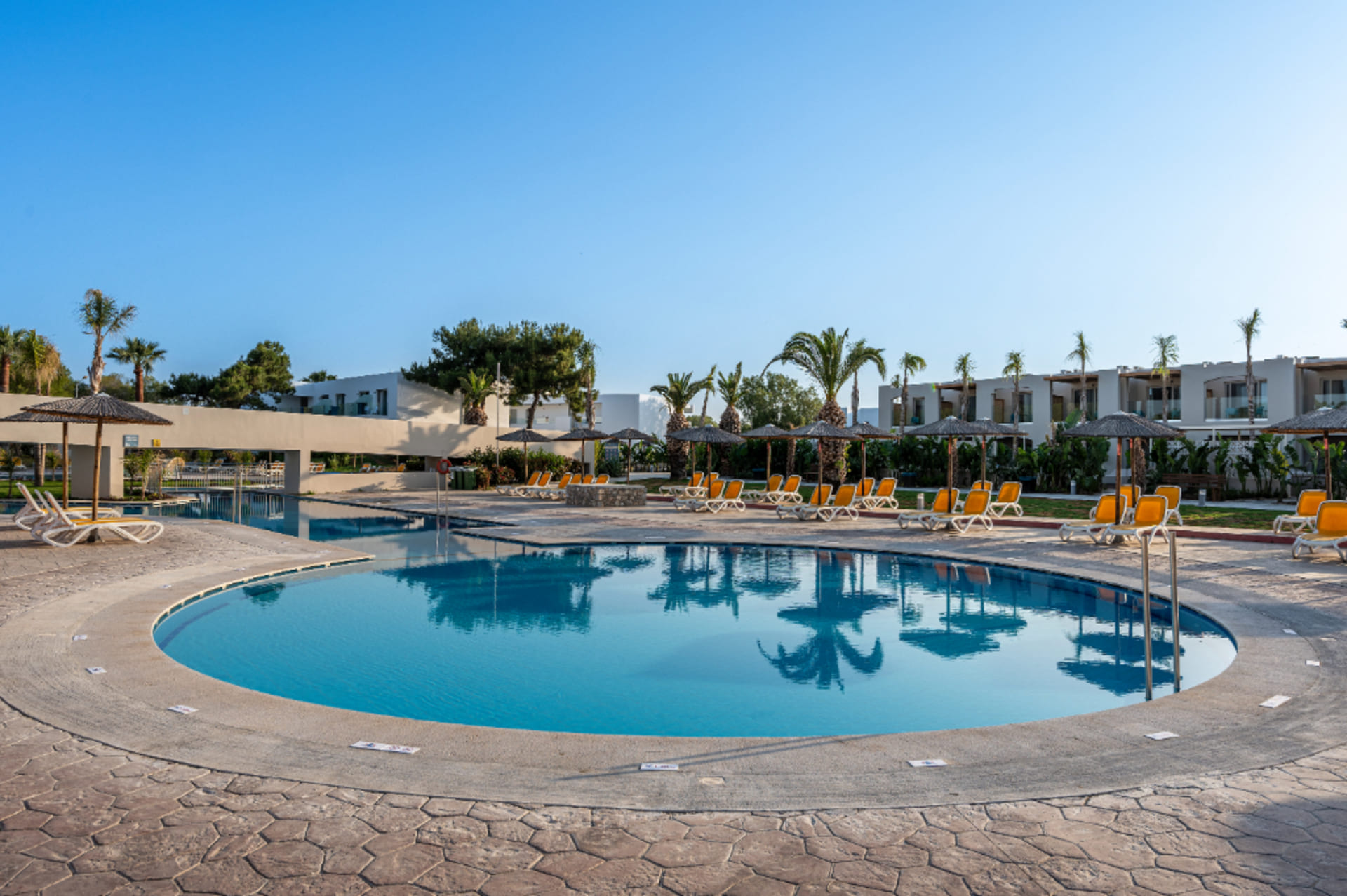 E-geo Easy Living Resort