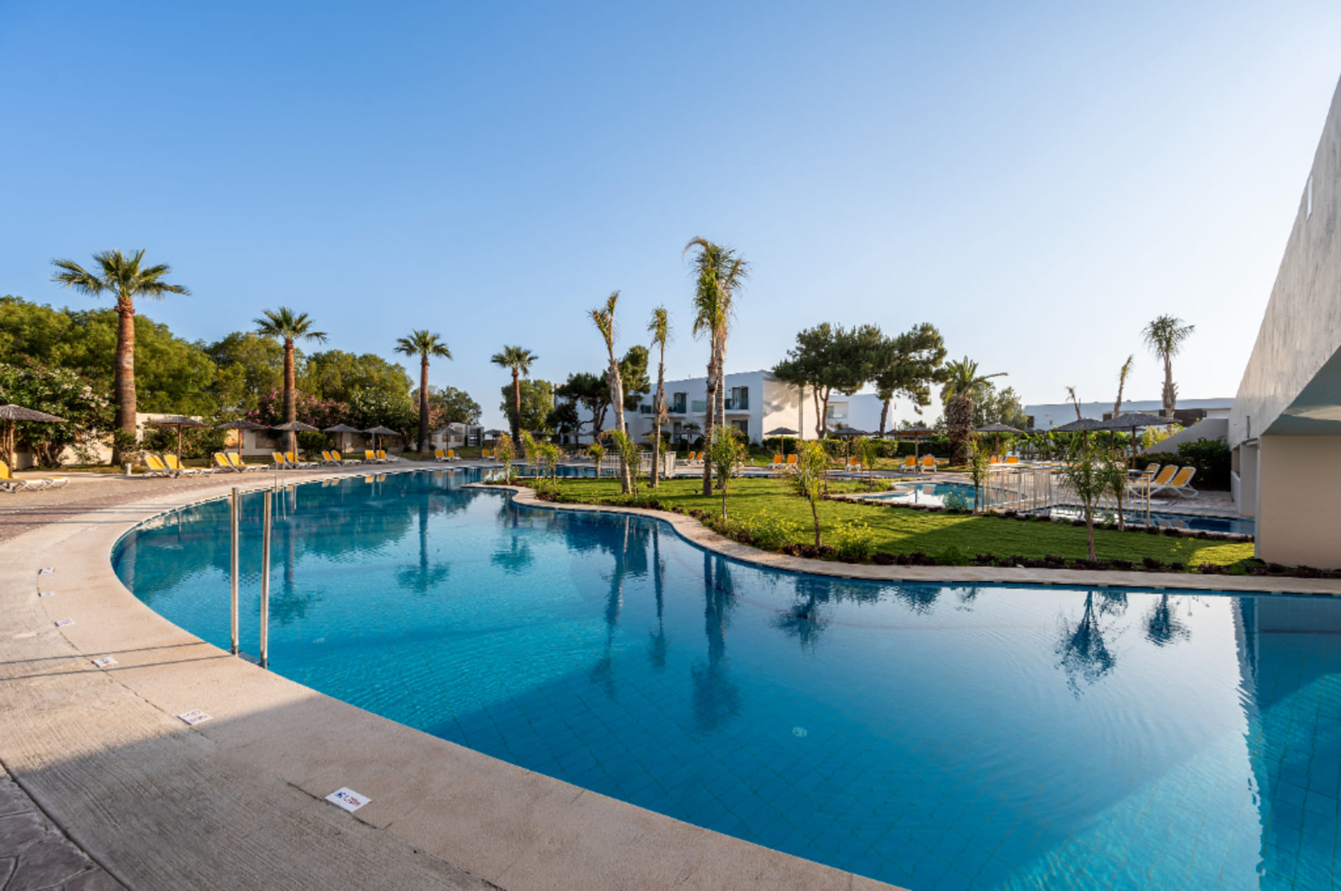 E-geo Easy Living Resort