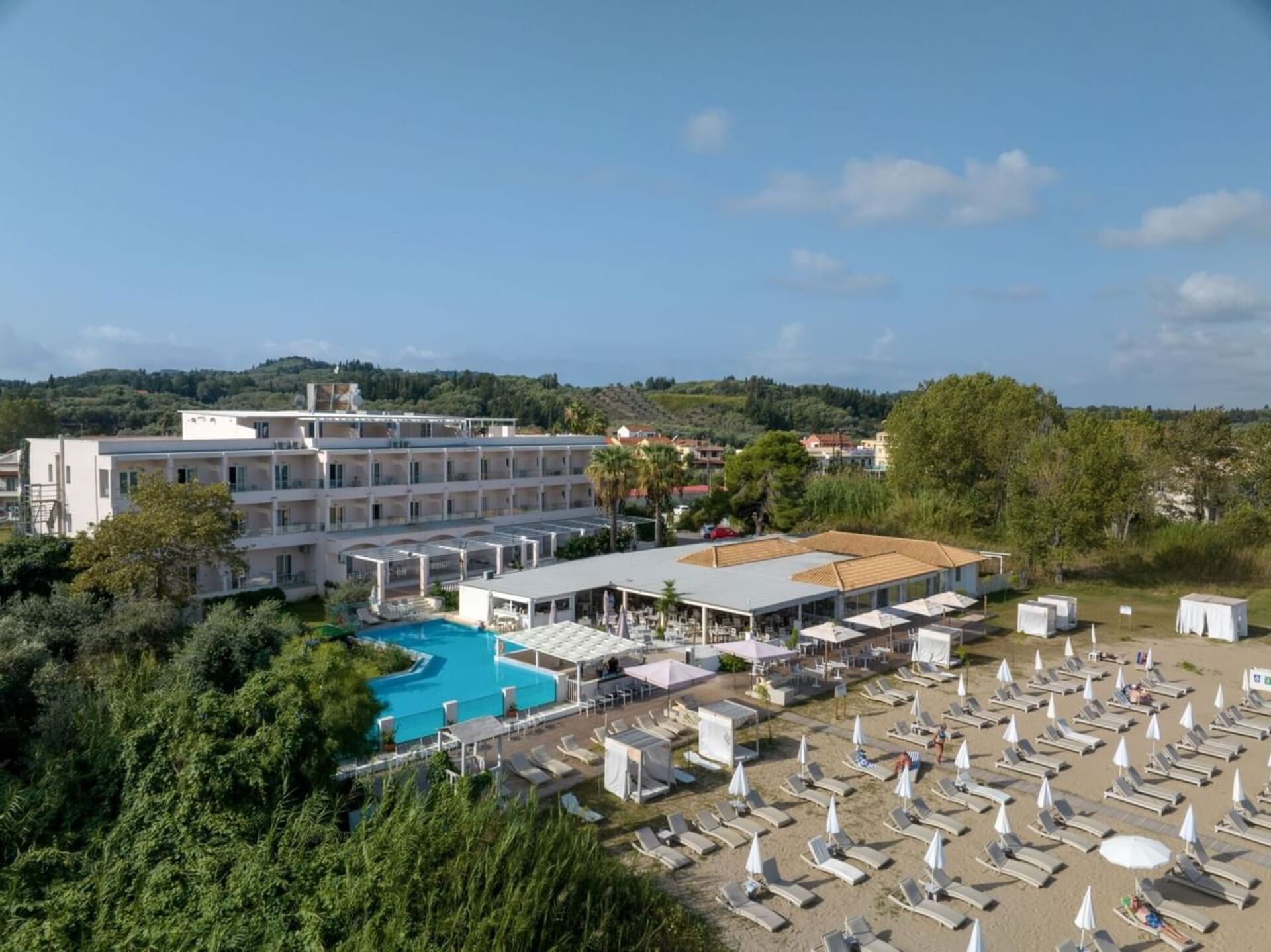 Cavomarina Beach Hotel