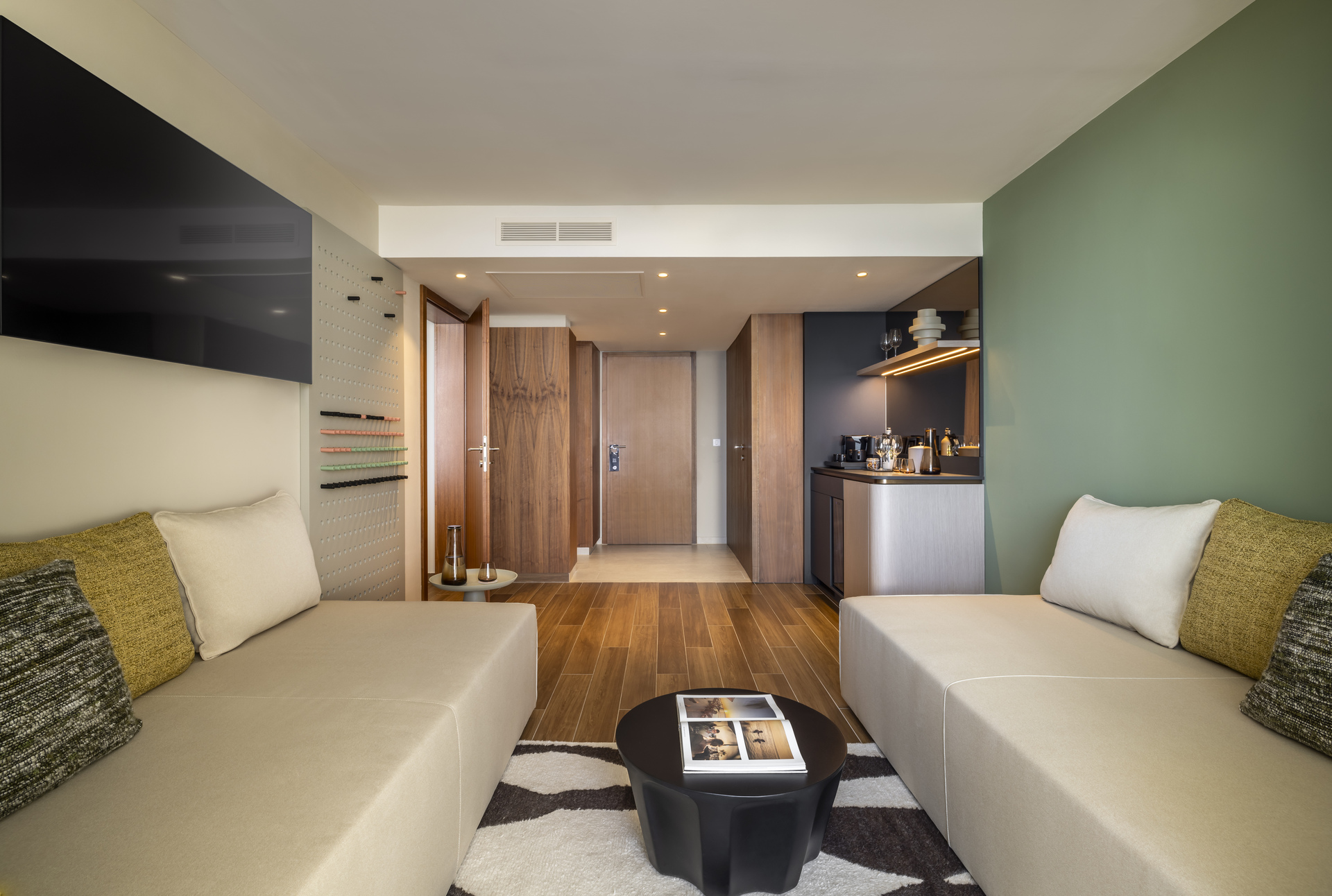 Girandella Maro Suites & Villas