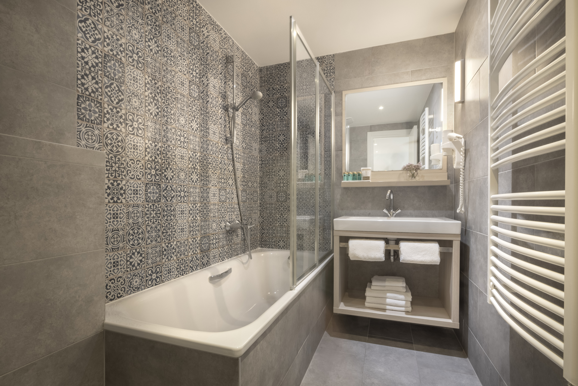 Aminess Younique Bellevue Hotel - Alojamientos en DUBROVNIK -  OREBIC