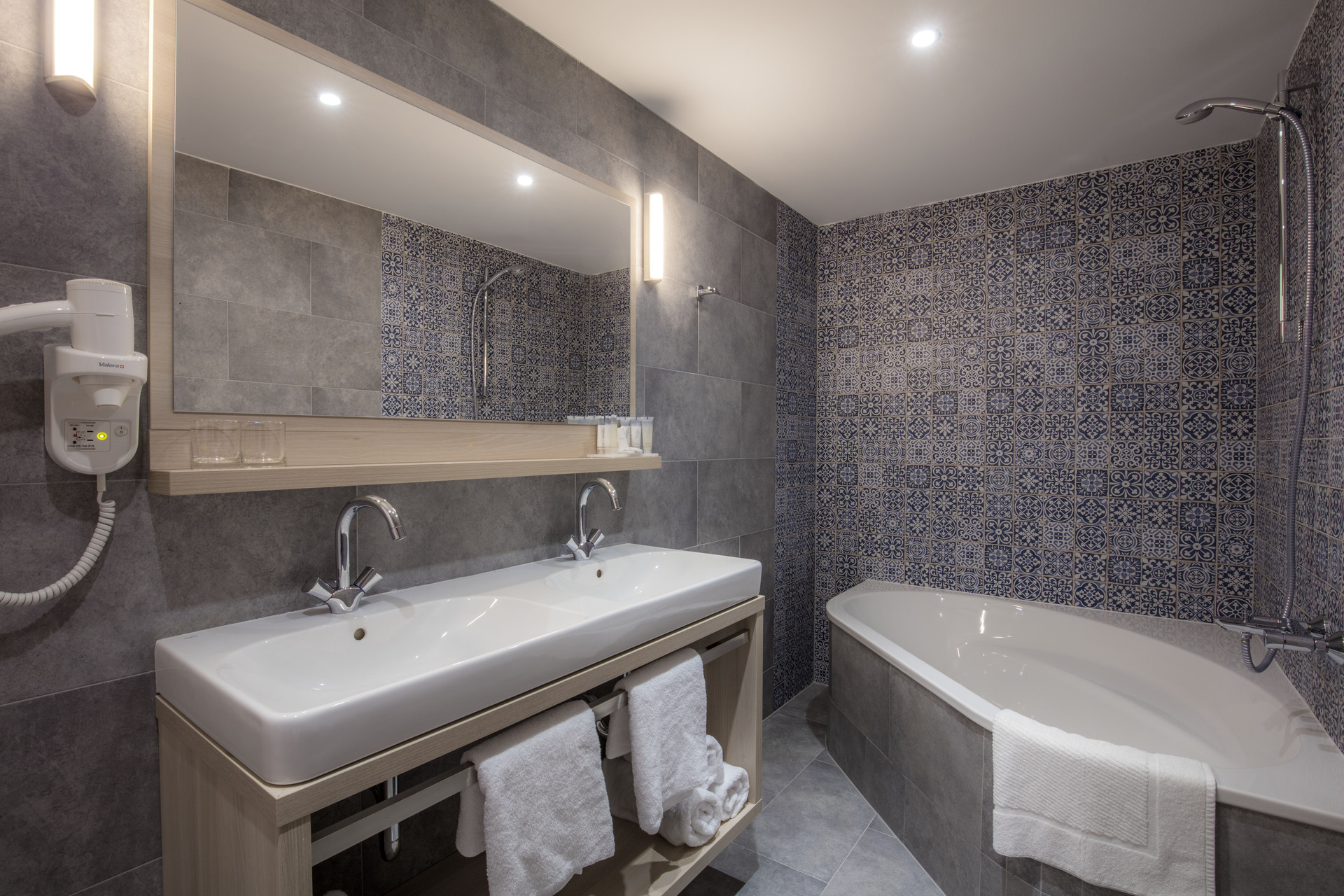 Aminess Younique Bellevue Hotel