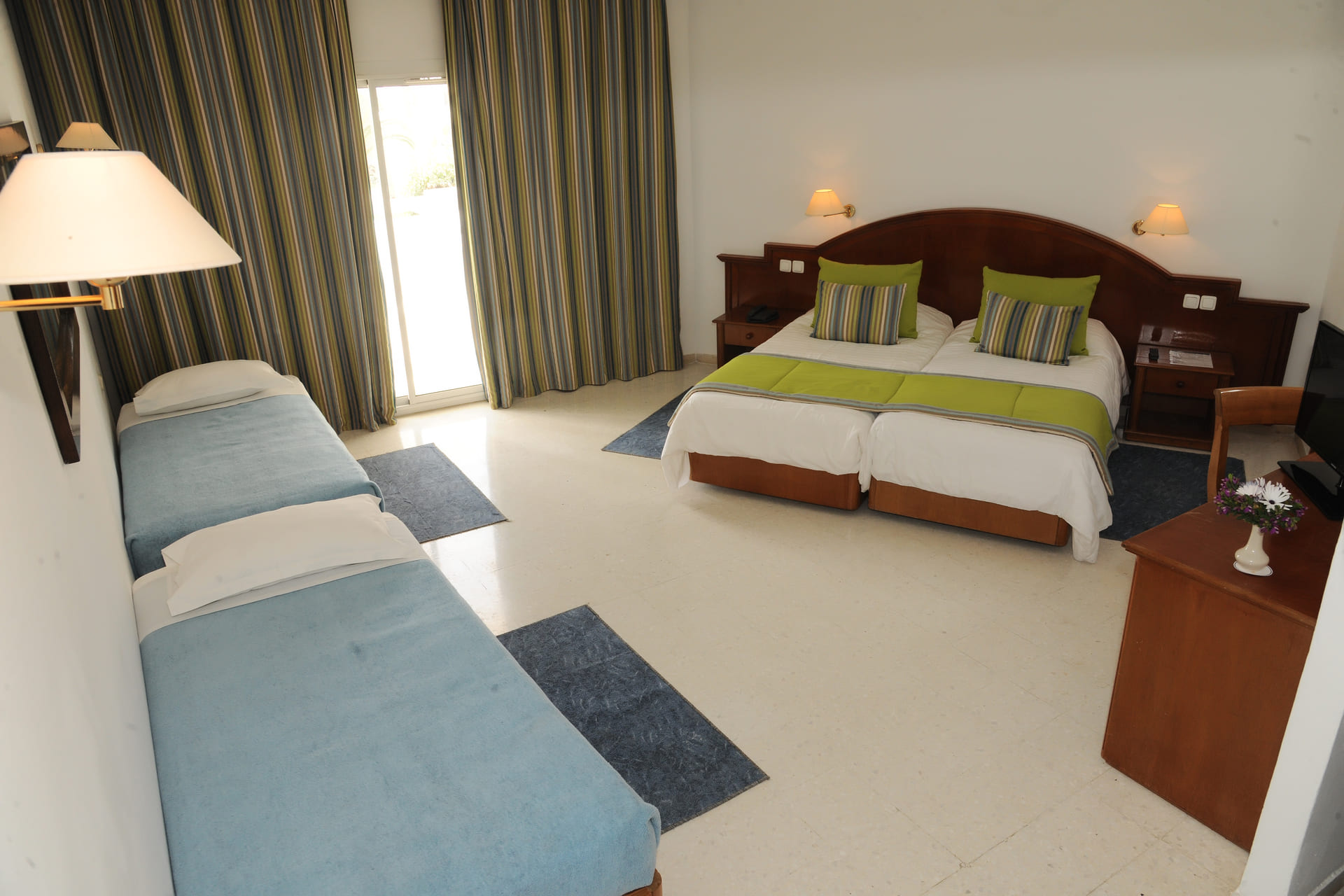 dal travel Yadis Hammamet