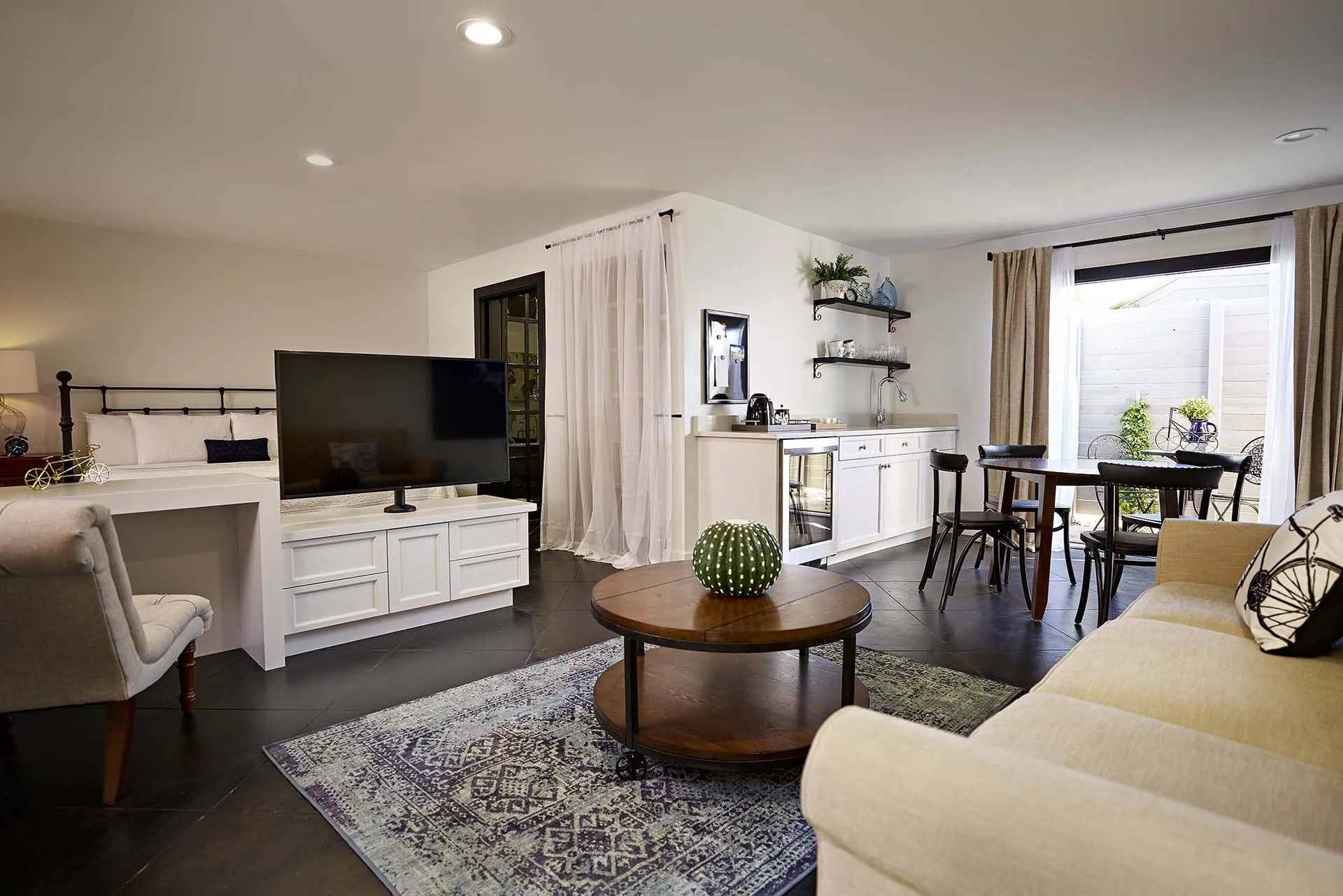 Bespoke Inn Scottsdale