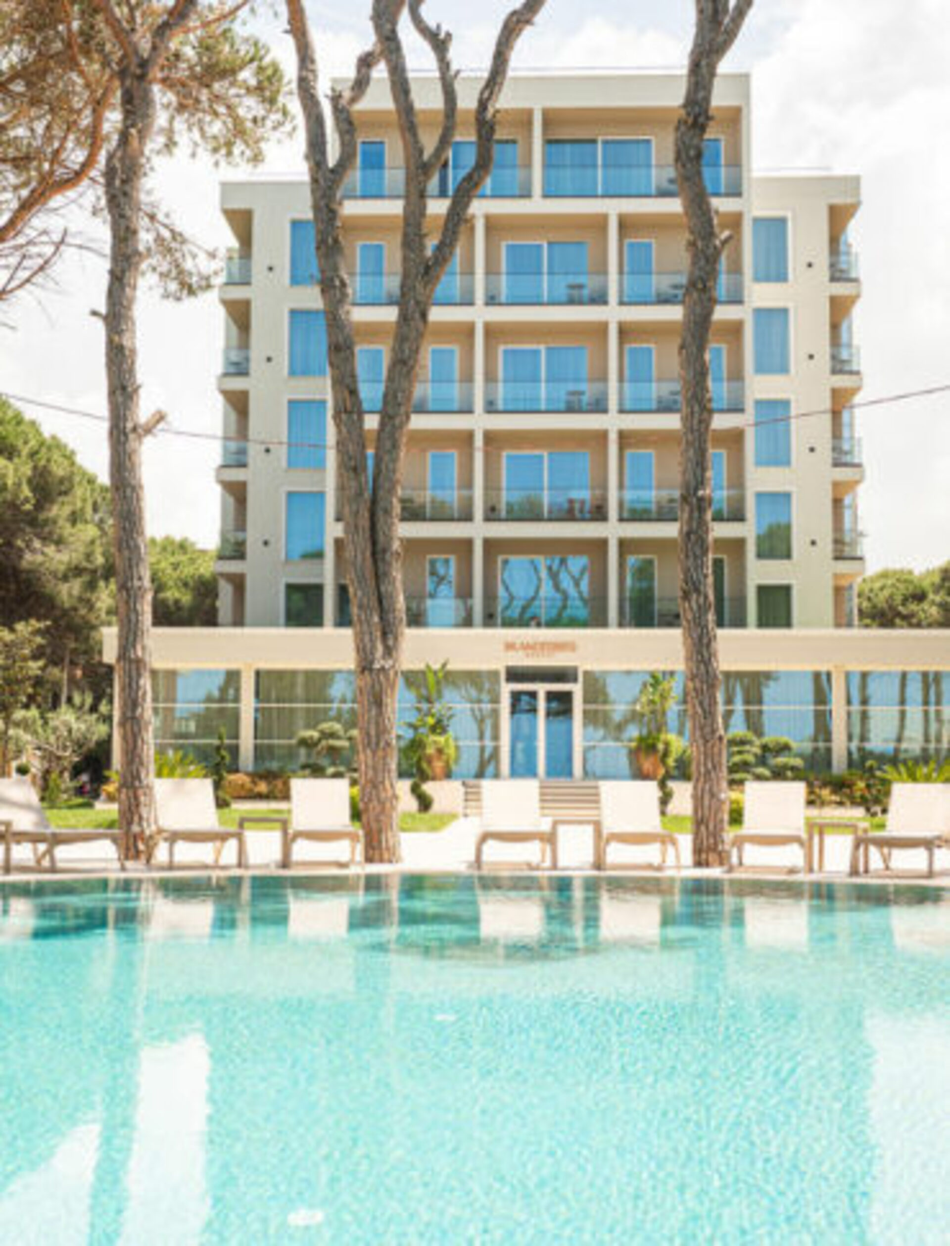 Hotel Skanderbeg