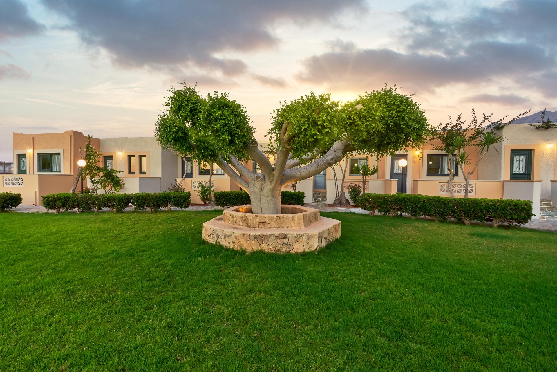 dal travel Golden Bay Apts Malia