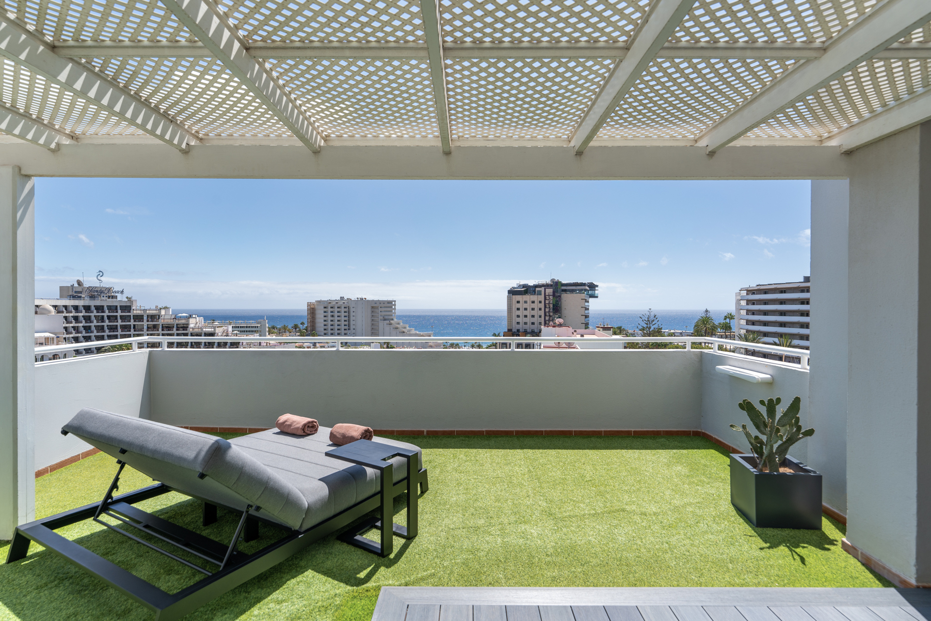 Hotel Livvo Anamar Suites 