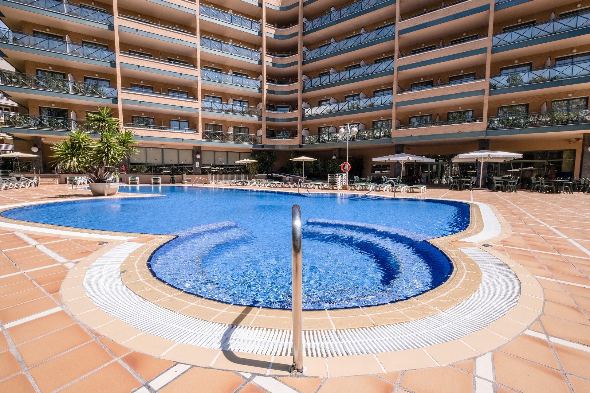 dal travel Hotel California Palace