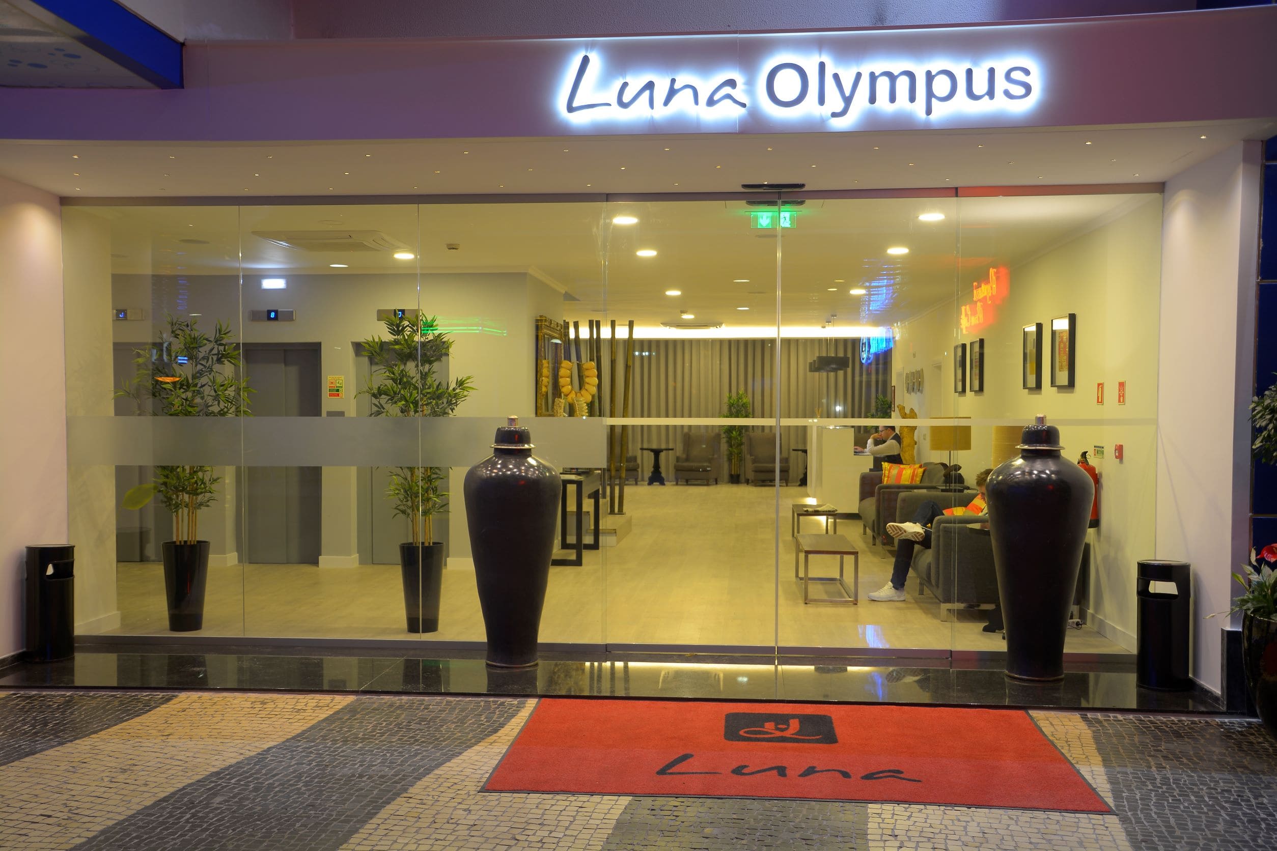 Luna Olympus Hotel
