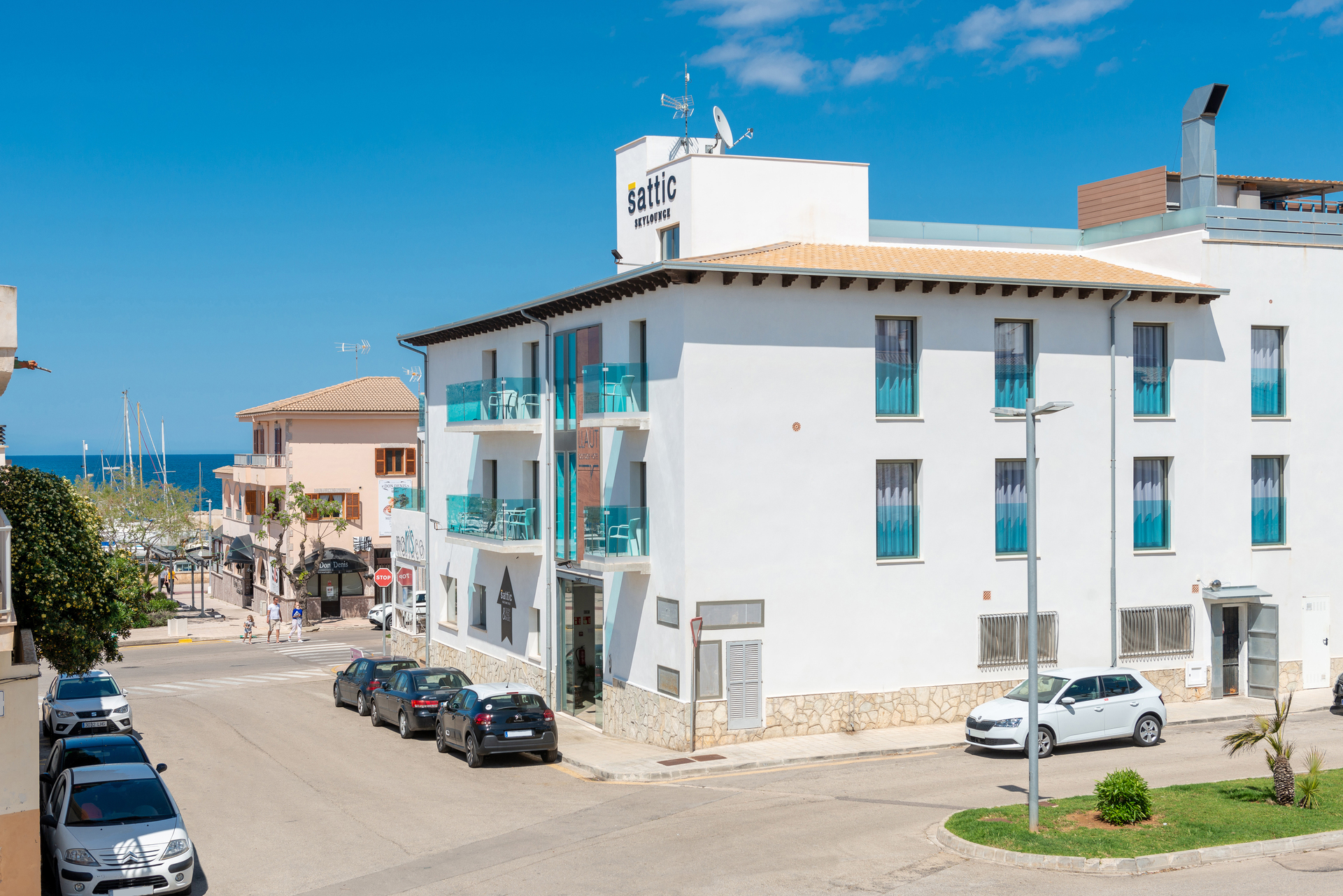 Llaut Boutique Hotel