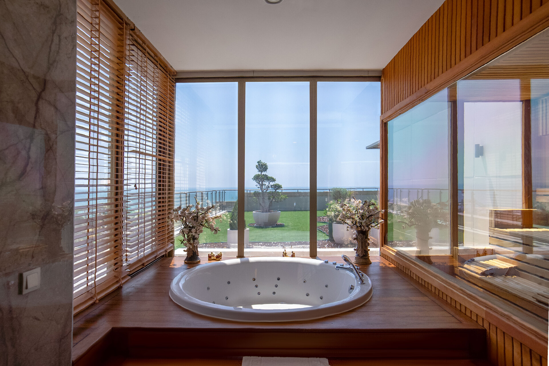 Fame Residence Lara Spa