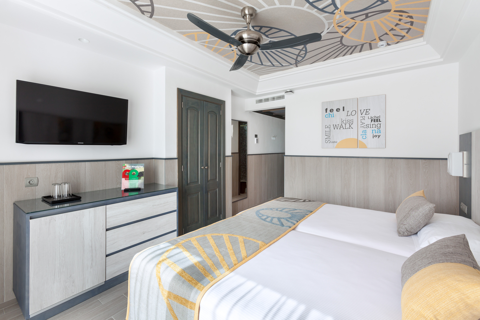 Hotel Riu Chiclana photo 9