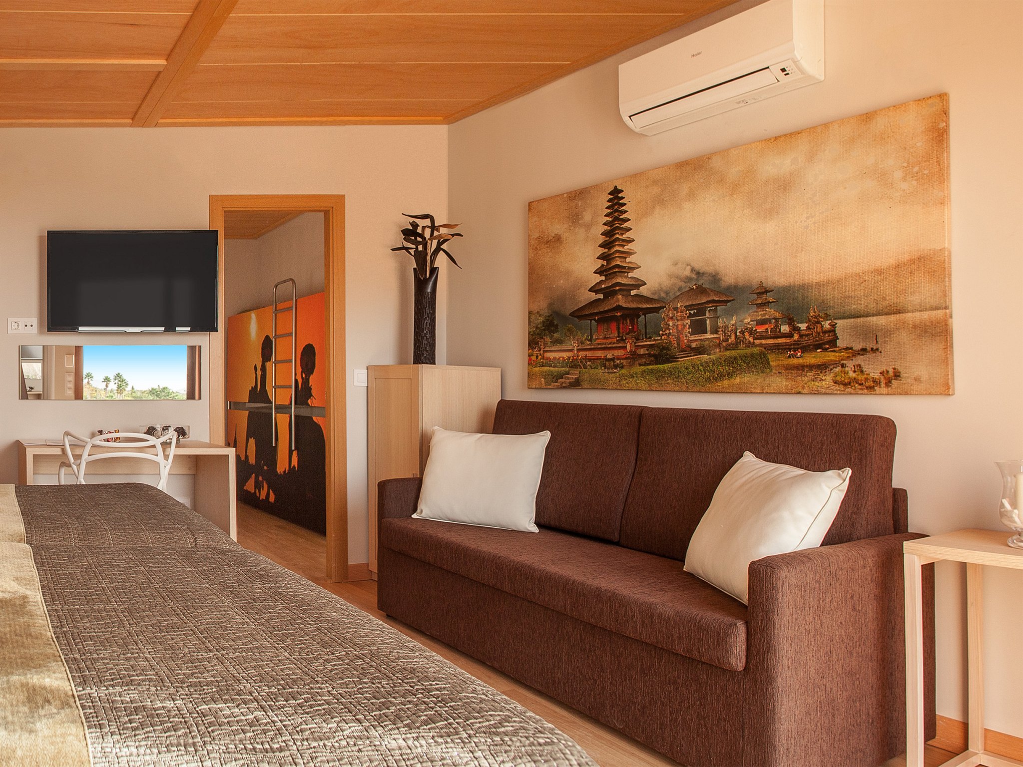 Hotel Magic Natura Animal & Waterpark Polynesian Lodge Resort, Spanien, Benidorm. Großes 15