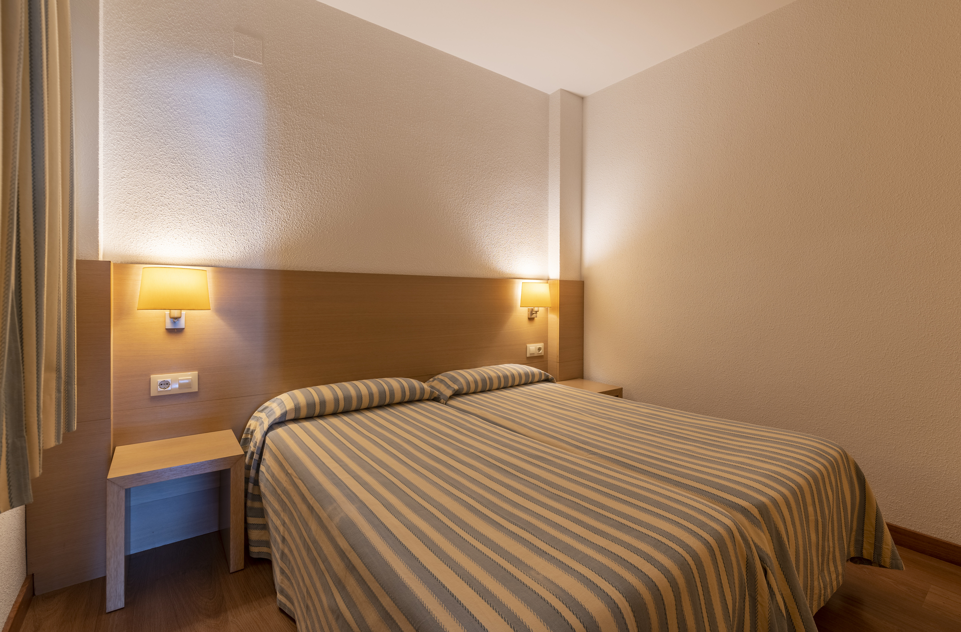 Hotel Apartamentos Almirall - Lloret de Mar, Spanien, Lloret de Mar. Großes 2