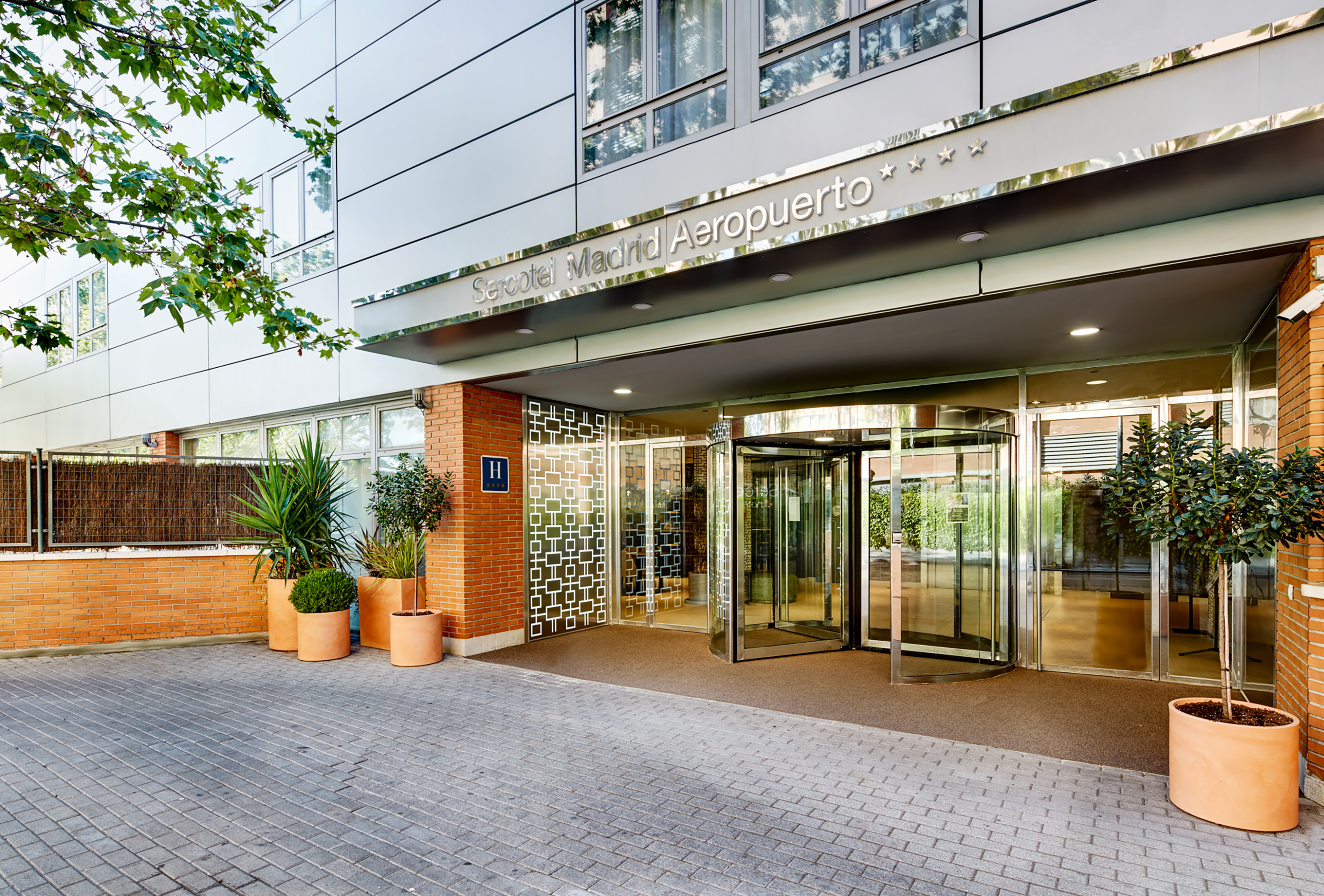 Hotel HOTEL SERCOTEL MADRID AEROPUERTO, Spanien, Madrid. Großes 1