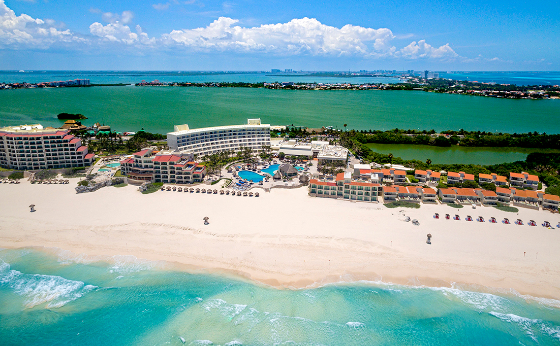 Grand Park Royal Luxury Resort Cancun