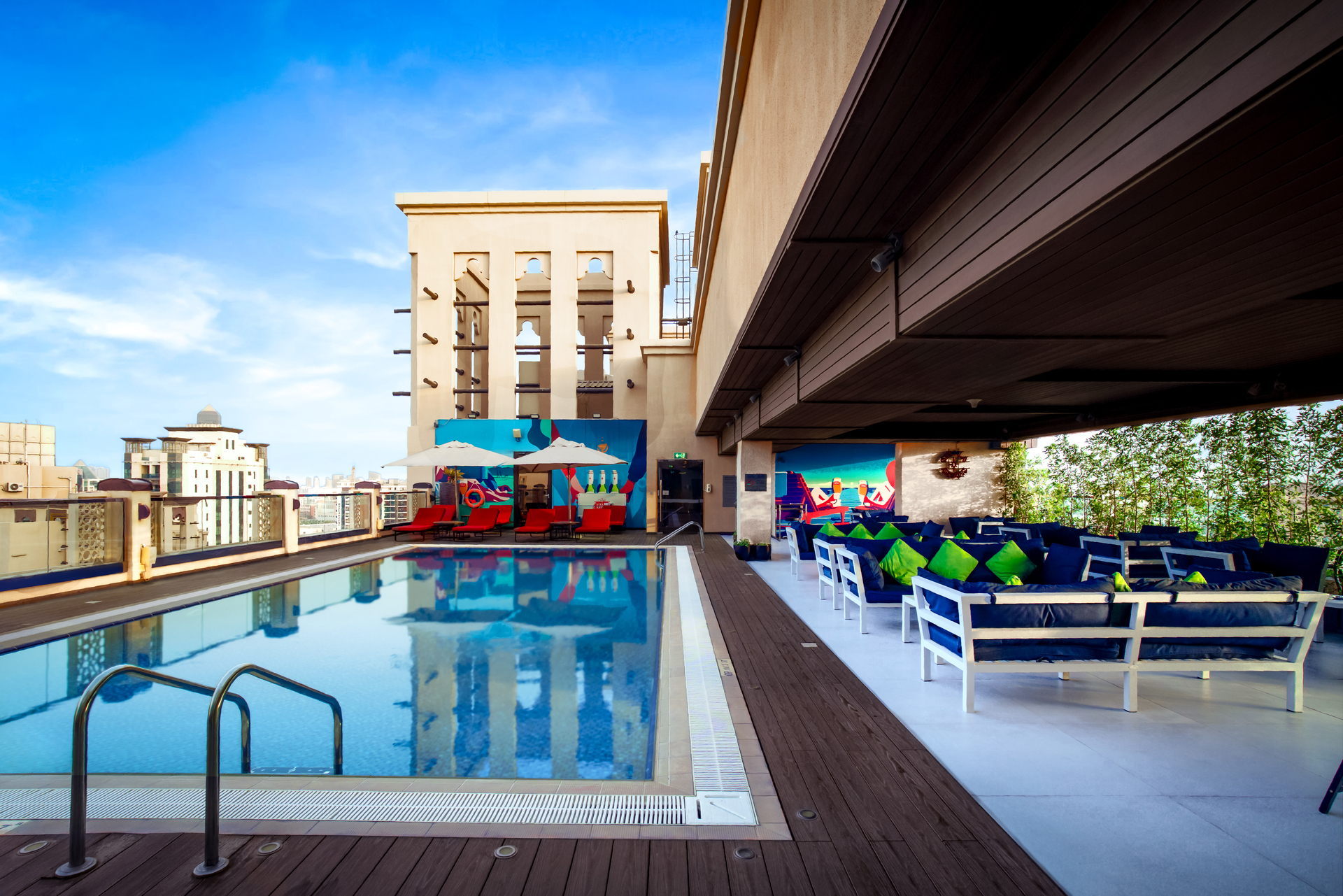 DoubleTree by Hilton Dubai Al Jadaf - Rooftop pool