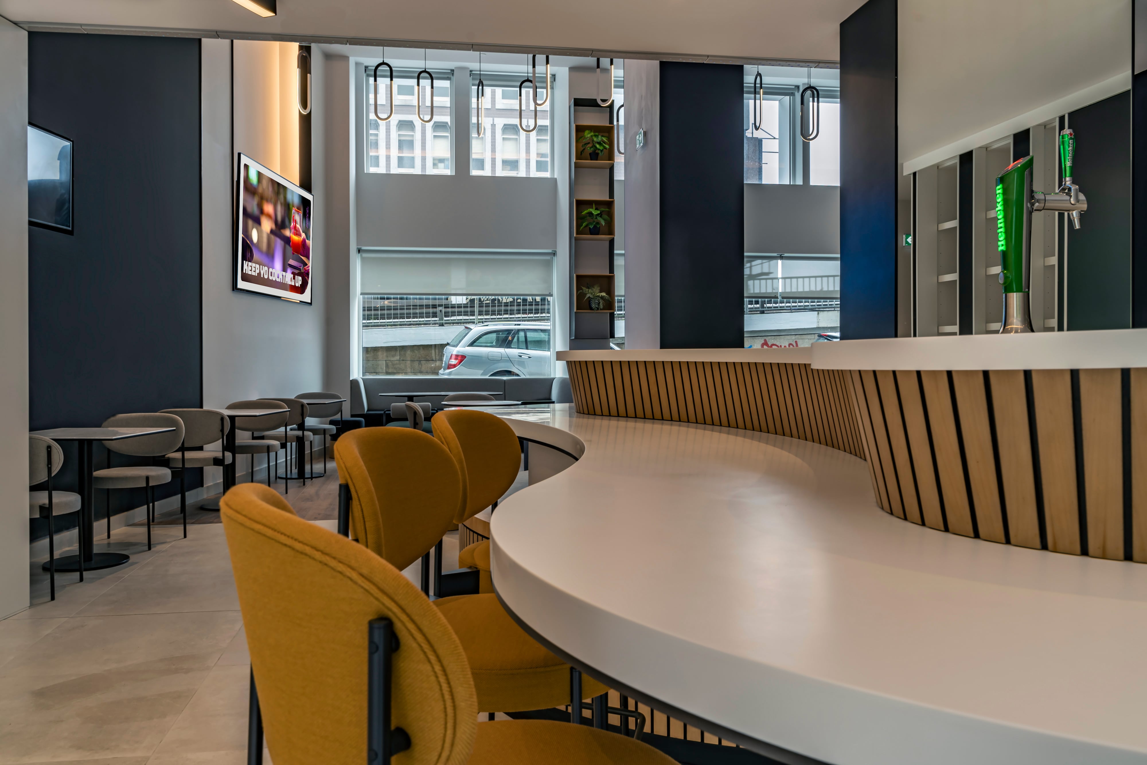 Hotel YOTEL Porto, Portugal, Porto. Großes 1