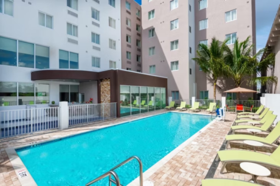 Hotel Staybridge Suites Miami International Airport, USA, Miami. Großes 13
