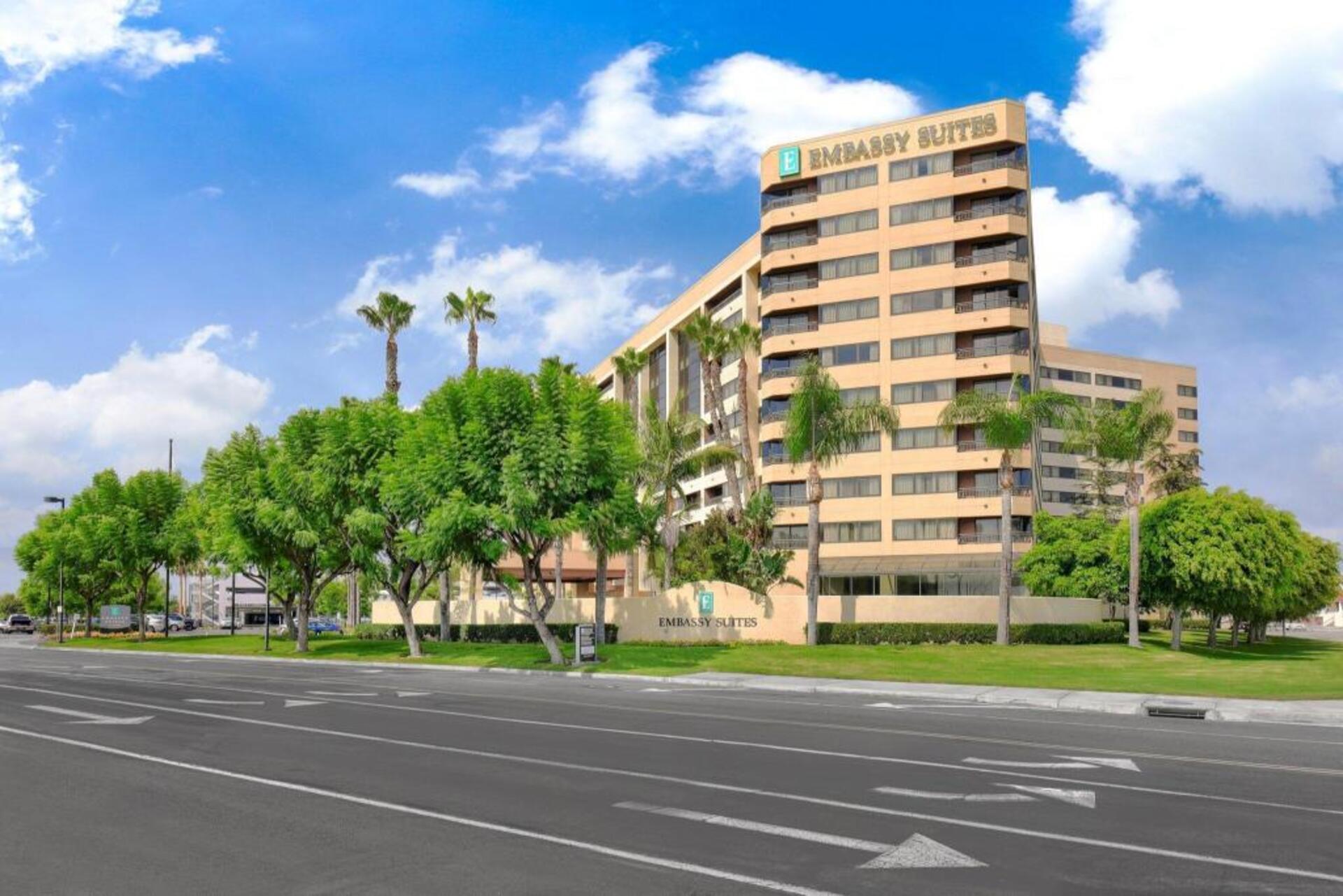 Hotel Embassy Suites by Hilton Anaheim Orange, USA, Orange. Großes 1