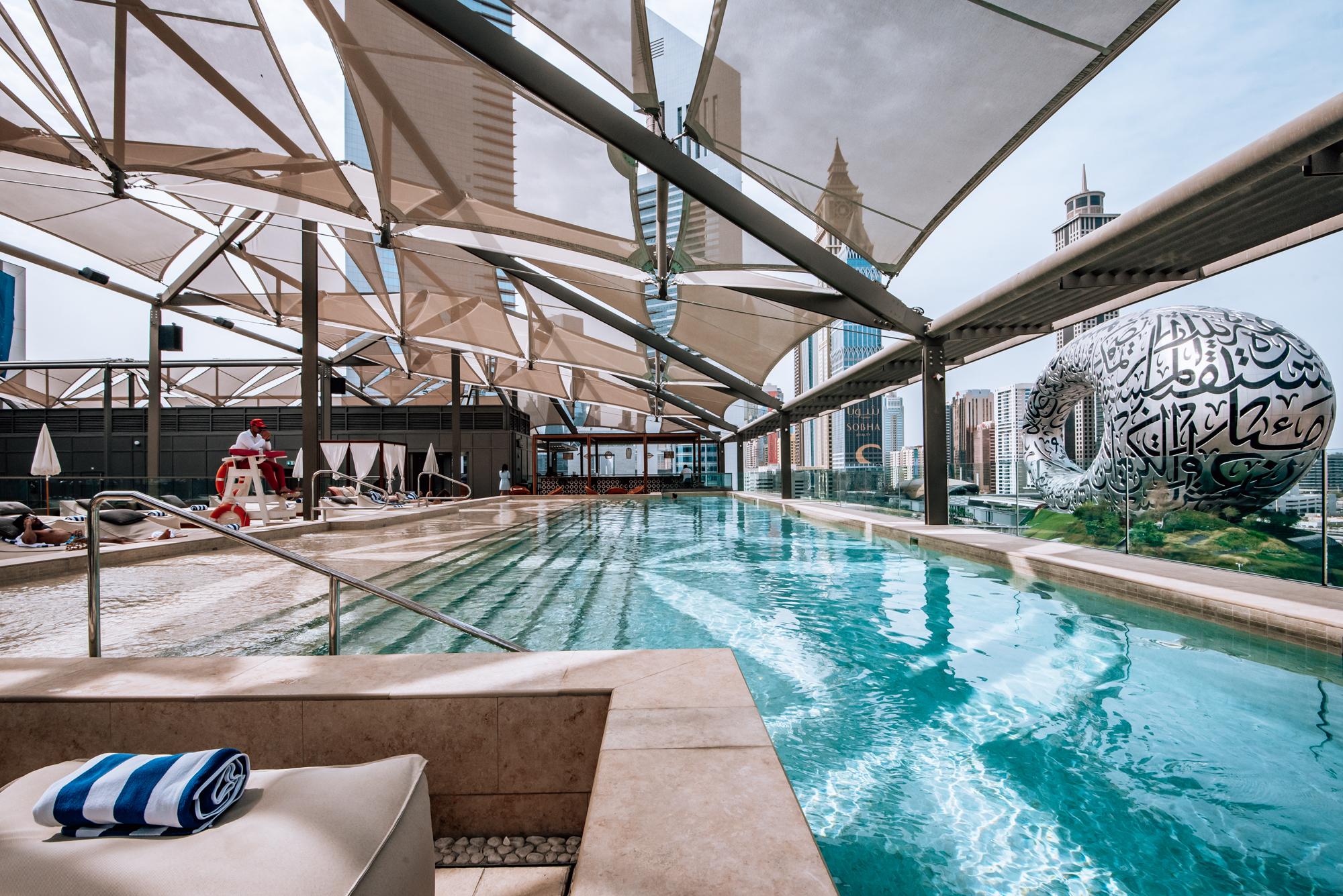 Hotel 25HOURS HOTEL ONE CENTRAL DUBAI, Vereinigte Arabische Emirate, Dubai. Großes 1