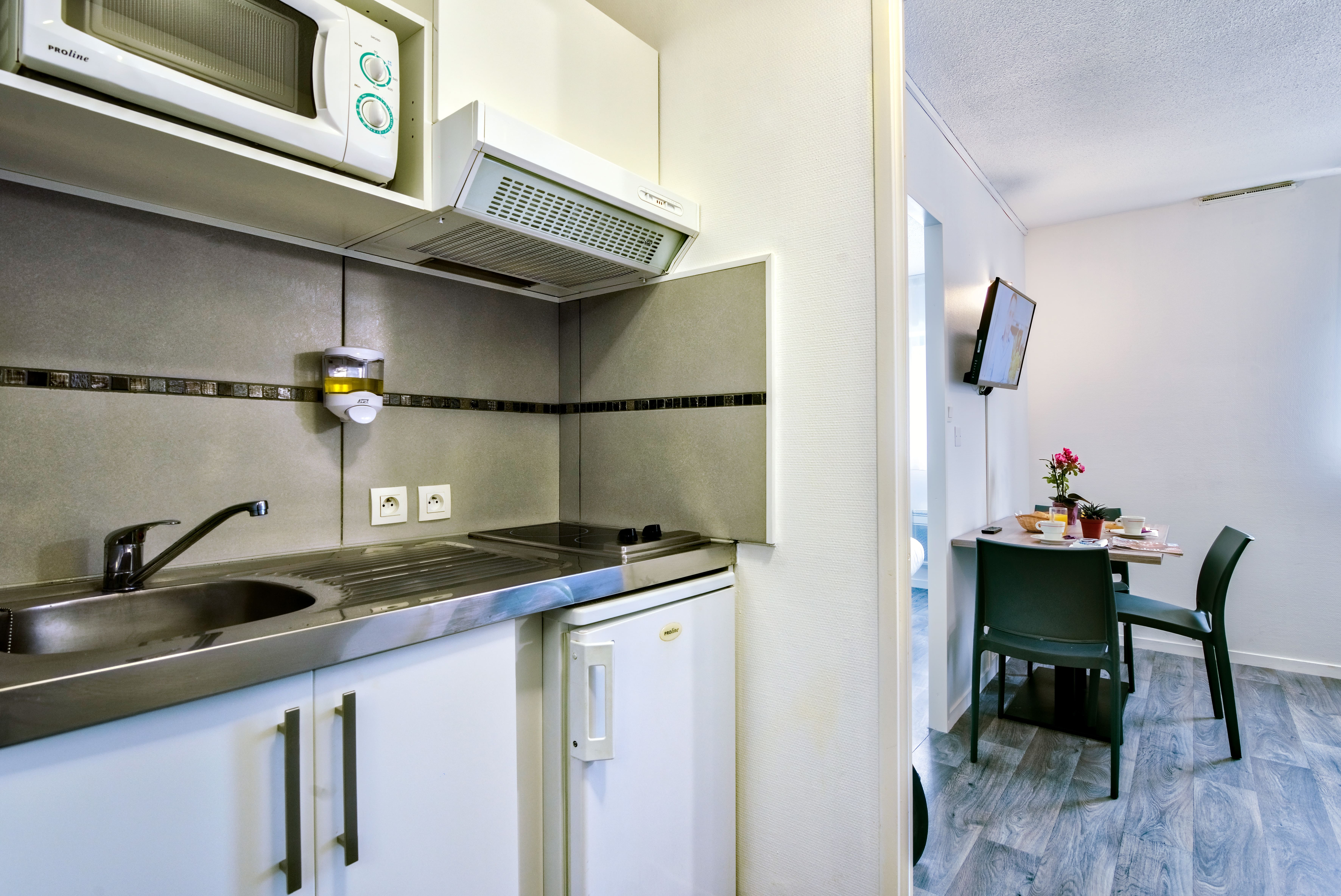 Hotel Zenitude Hotel-Residences Bordeaux Aeroport Merignac, Frankreich, Mérignac. Großes 10