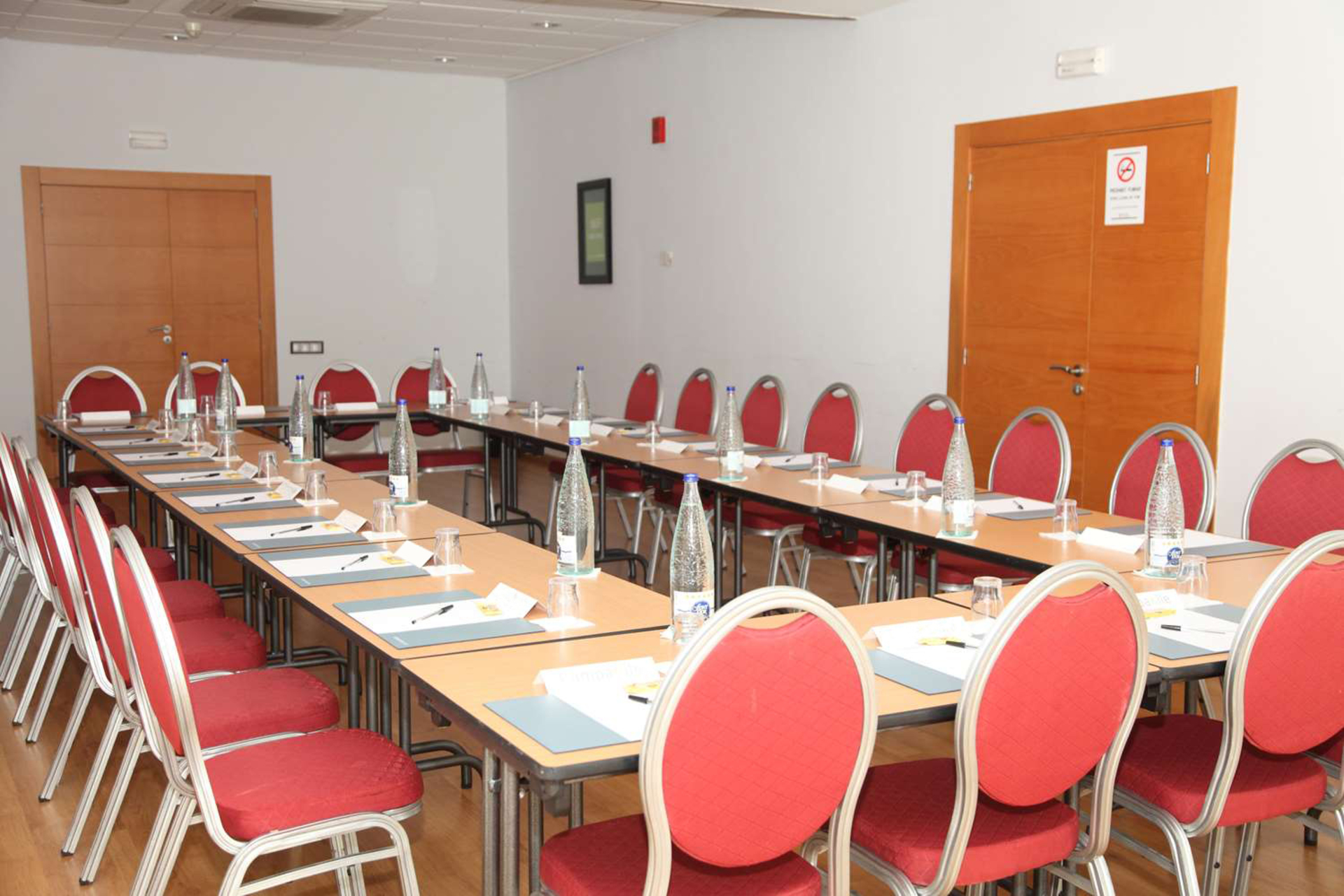 Hotel Travelodge Barcelona del Valles, Spanien, Barberà del Vallès. Großes 18