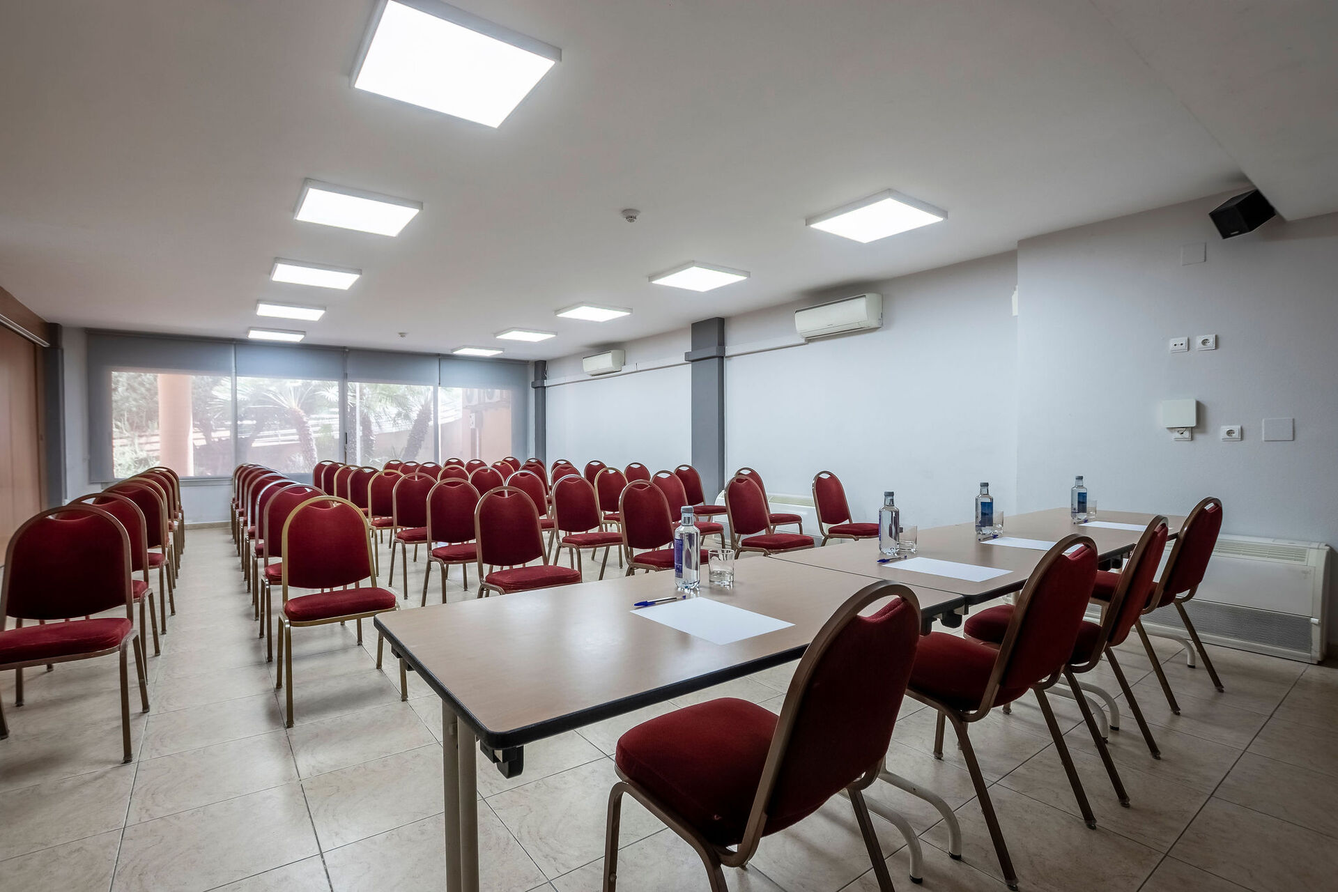 Hotel Travelodge Alicante Puerto, Spanien, Alicante. Großes 40