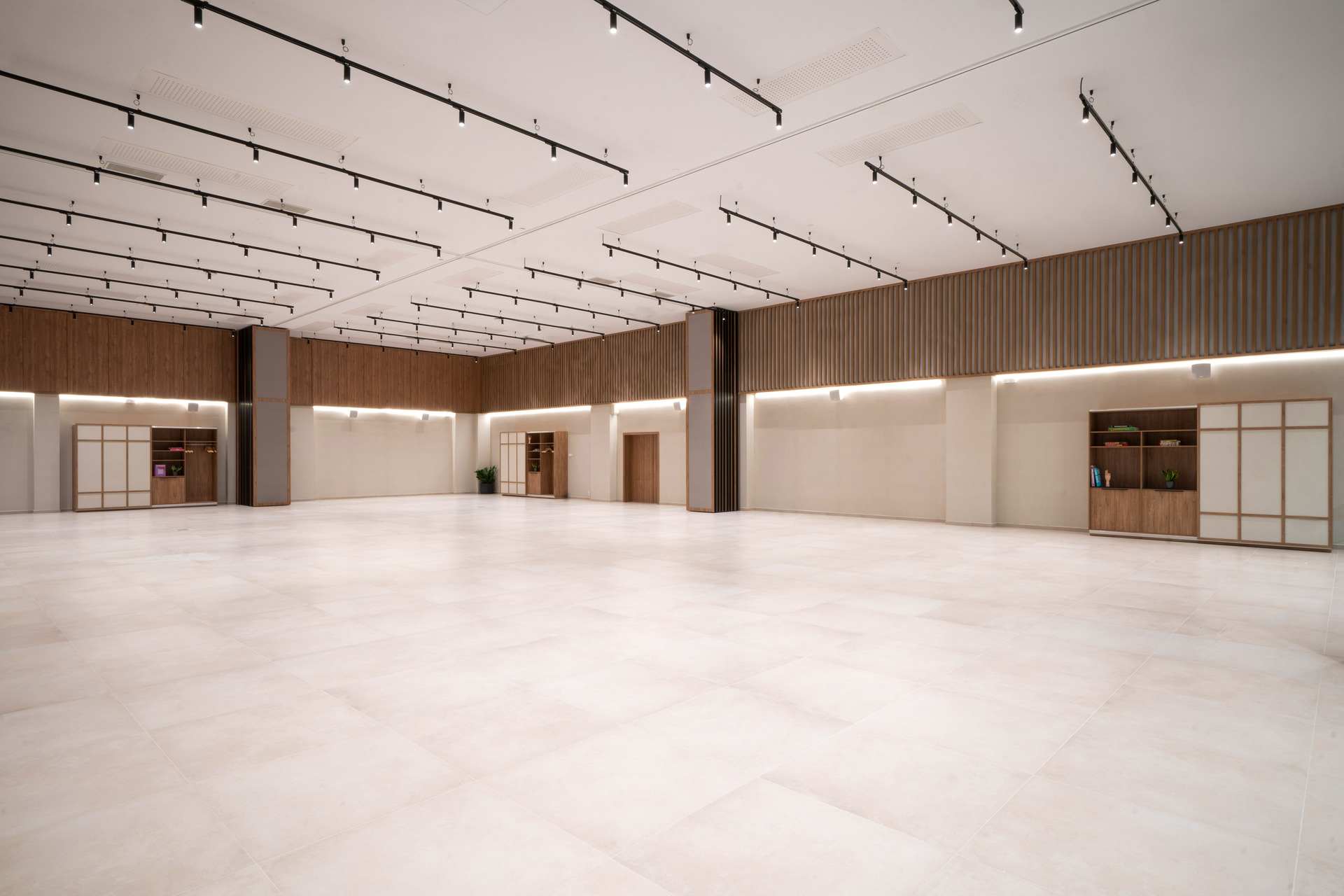 Hotel INNSIDE MADRID VALDEBEBAS, Spanien, Madrid. Großes 40