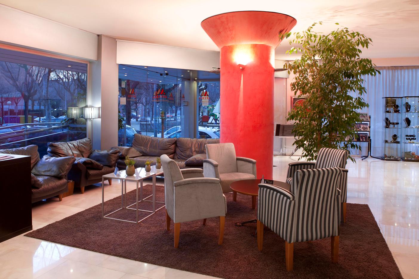 Hotel Aparthotel Atenea Valles, Spanien, Granollers. Großes 2