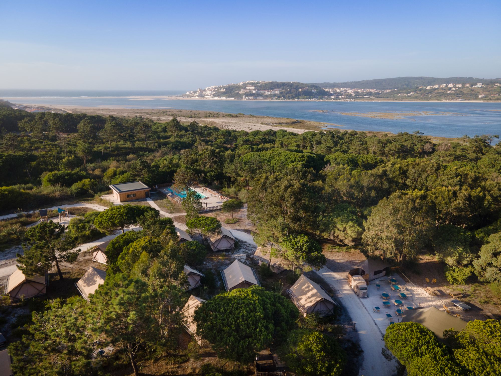 Hotel Huttopia Lagoa de Obidos, Portugal, Obidos. Großes 1