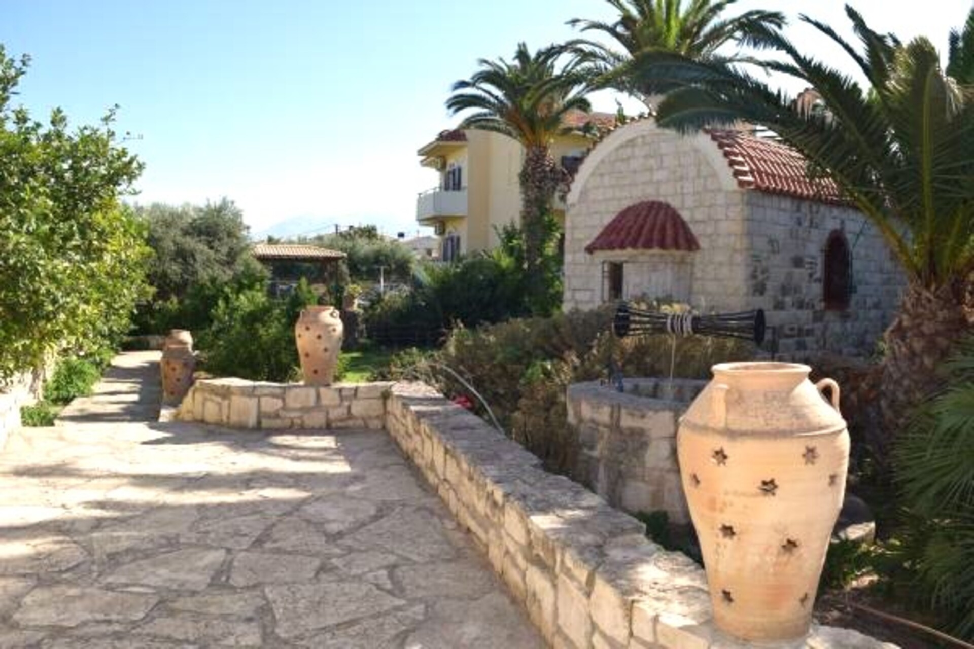 Lili Hotel