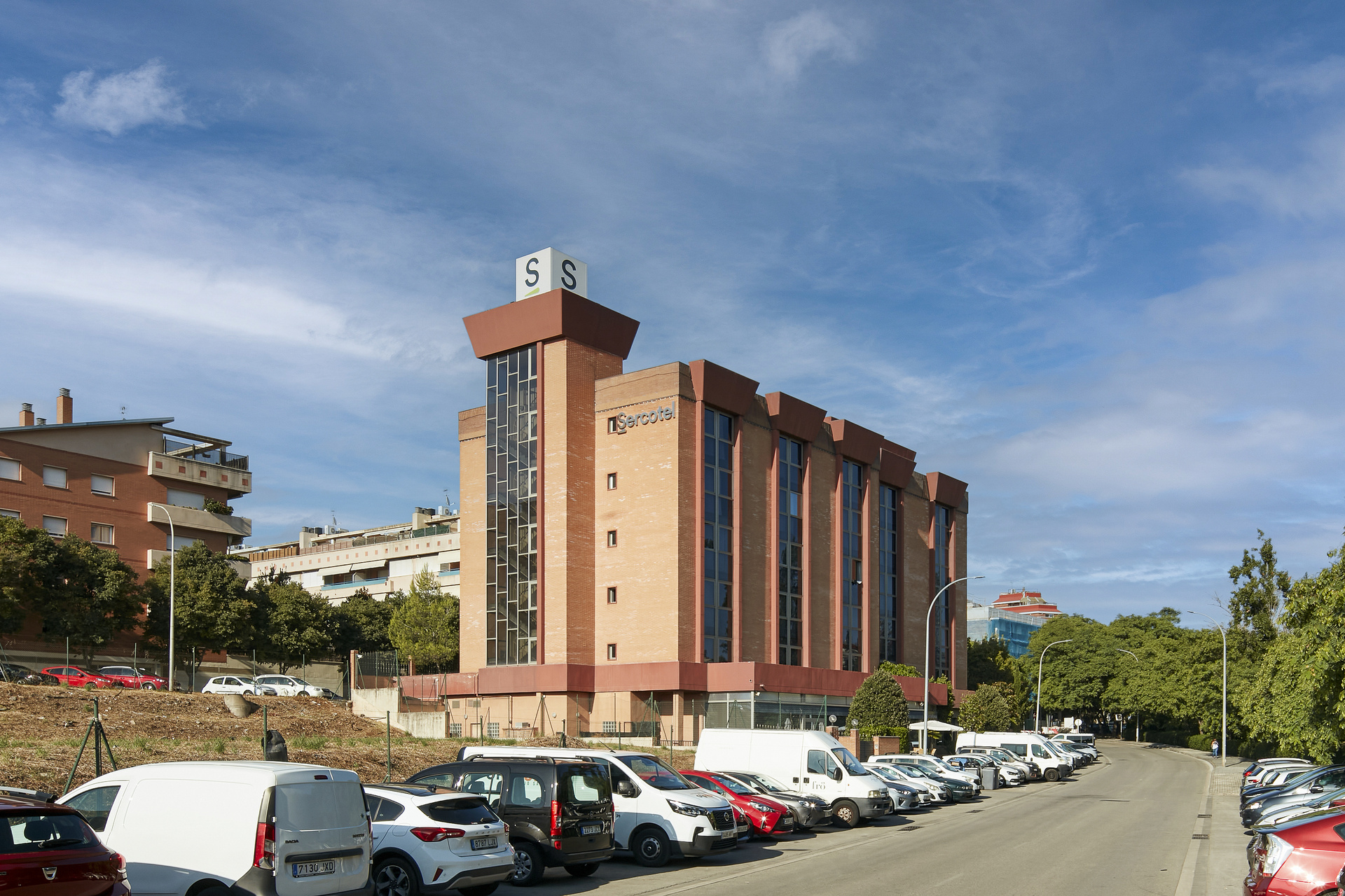 Hotel SERCOTEL PORTA BARCELONA, Spanien, Sant Just Desvern. Großes 1