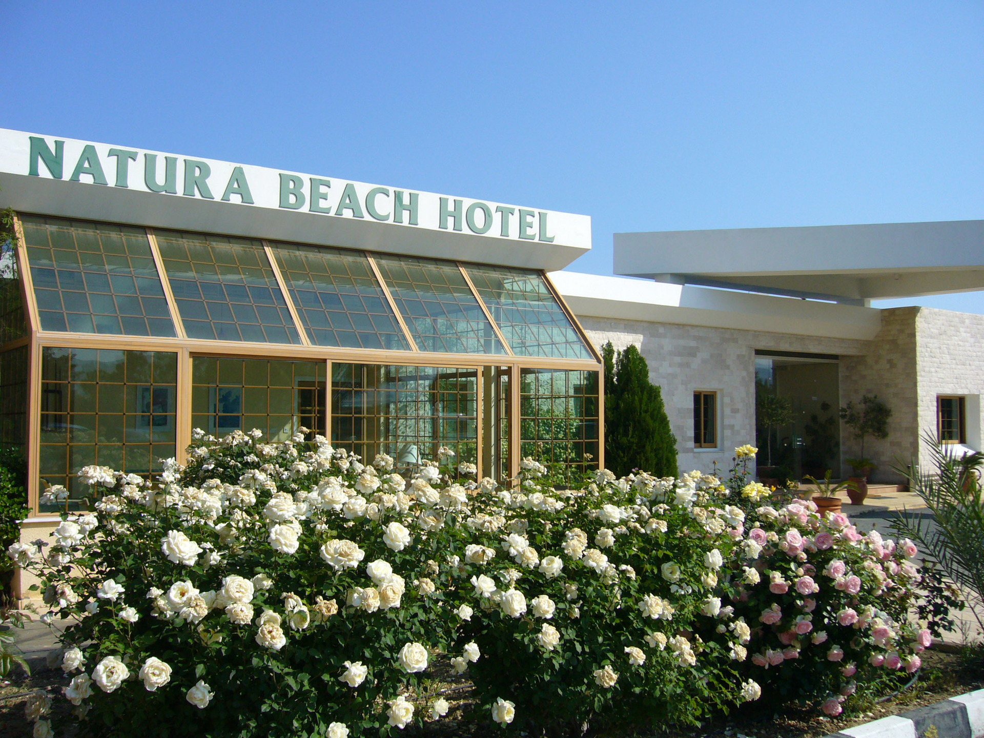 Natura Beach Hotel