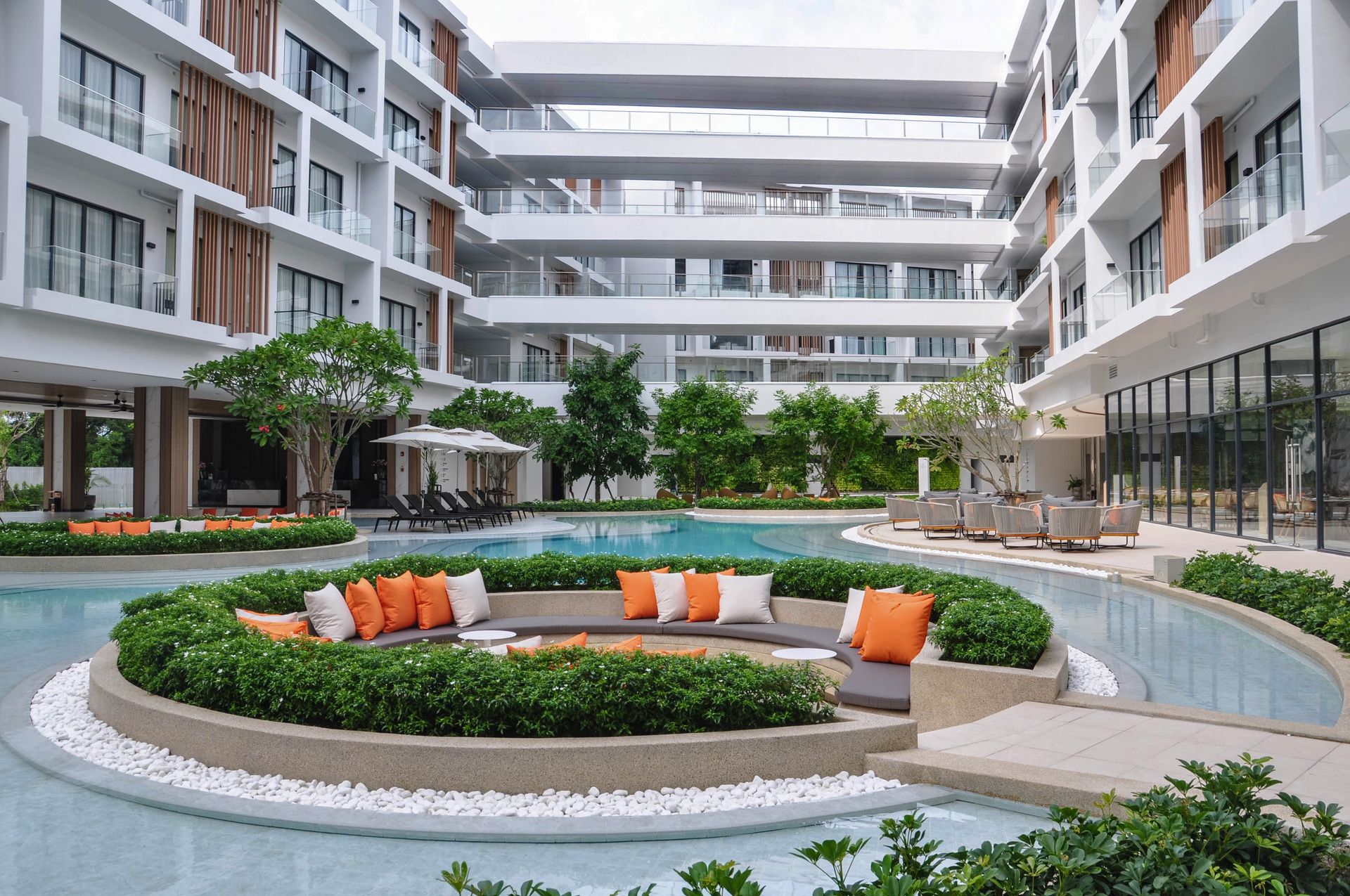 Hotel Laya Resort Phuket Island, Thailand, Layan Beach. Großes 2