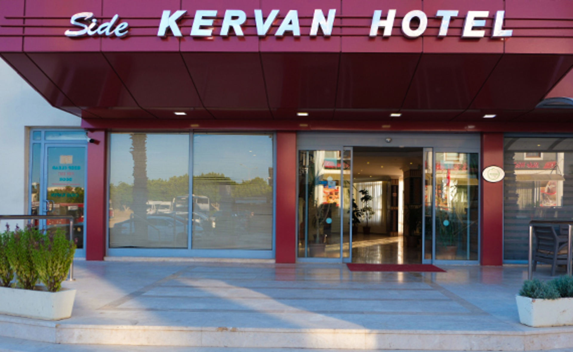 Side Kervan Hotel