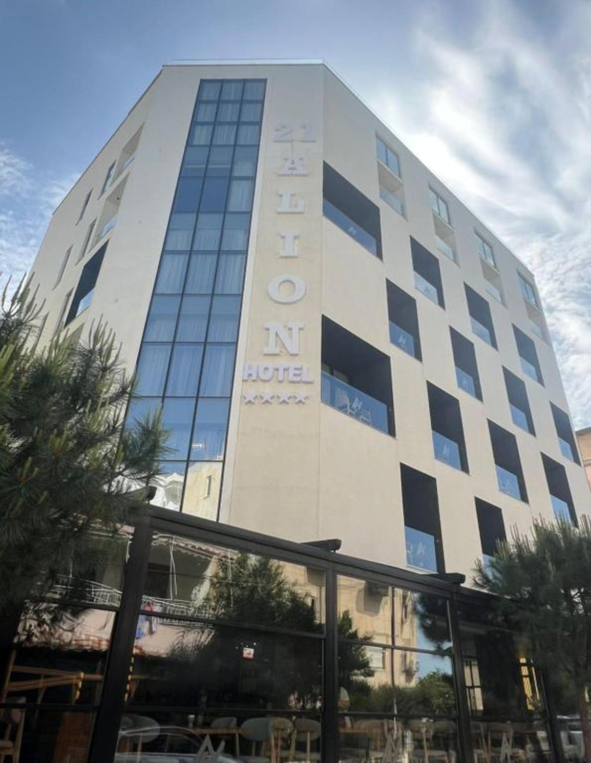 Hotel Alion 21