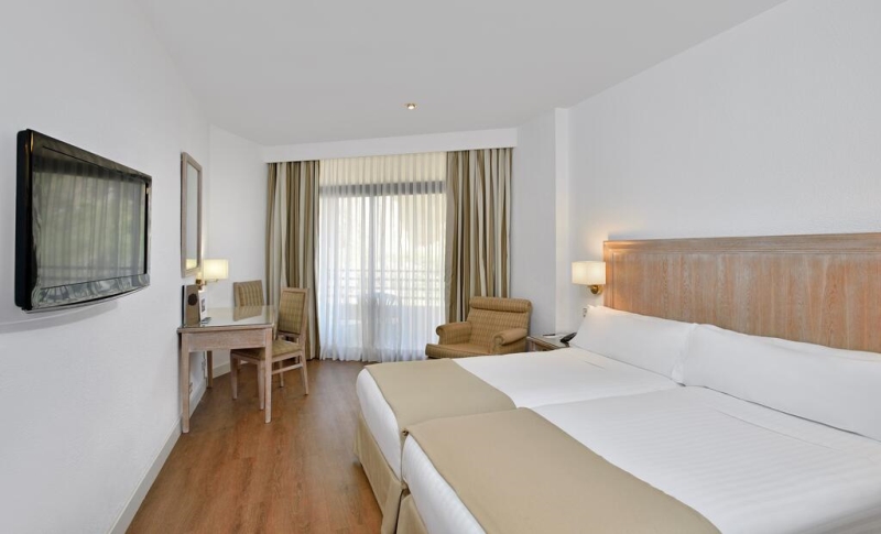 Hotel MELIA COSTA DEL SOL, Spanien, Torremolinos. Großes 18