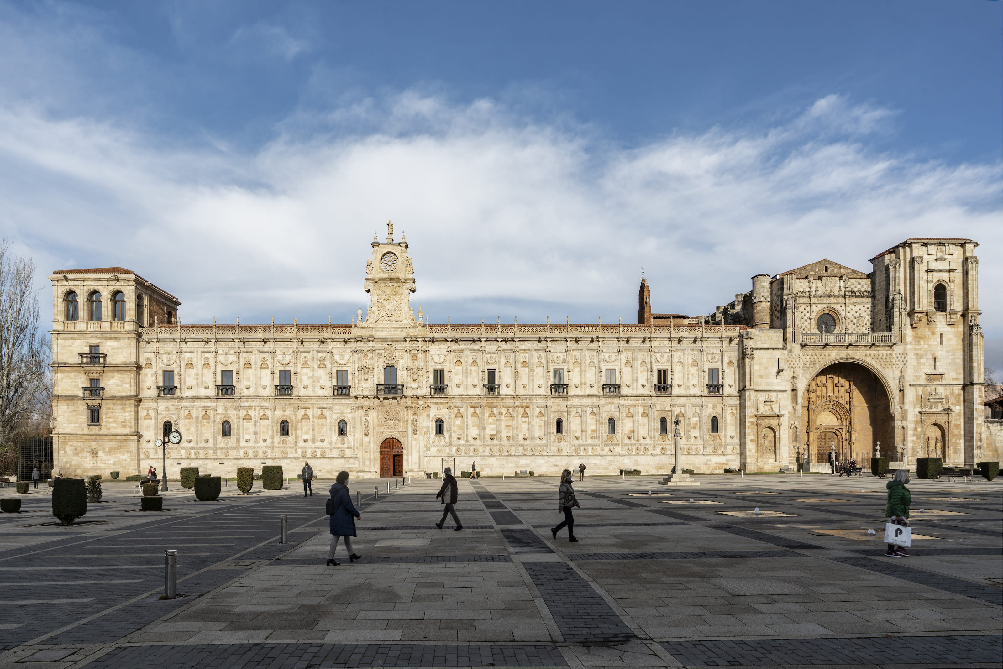 Parador de León
